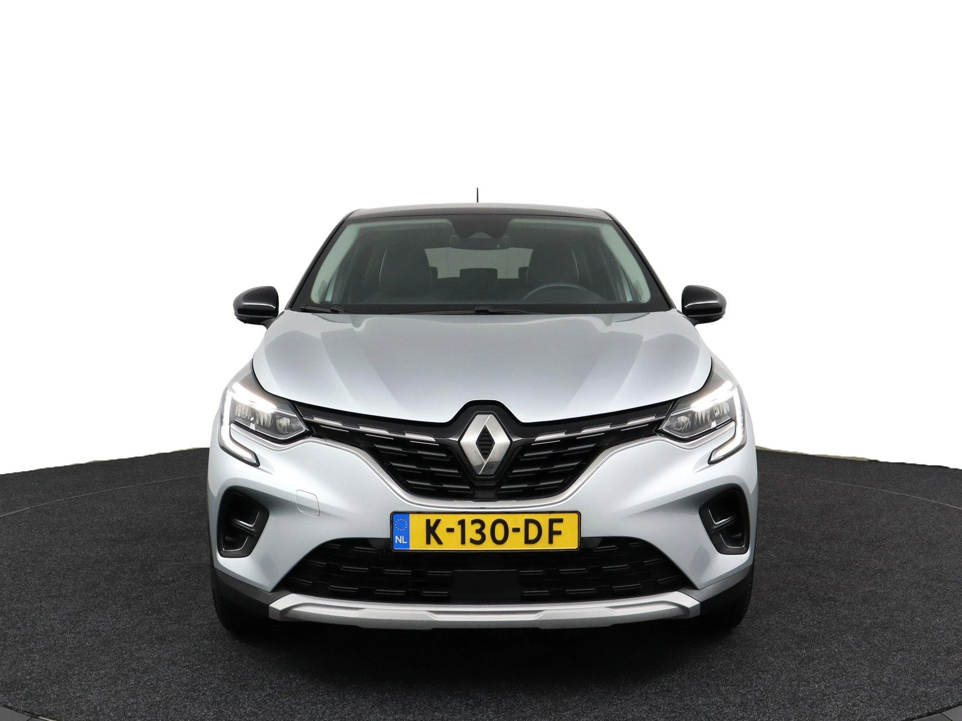 Renault-Captur-image-7