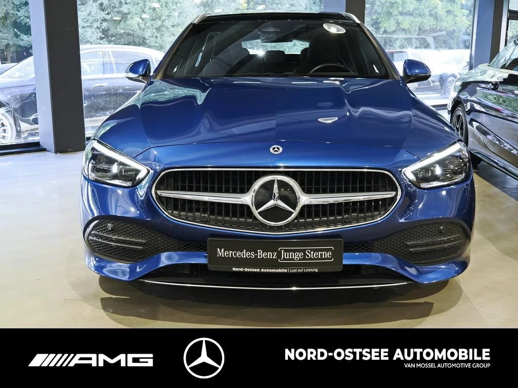 Mercedes-Benz C-Klasse 300 T AVANTGARDE KAMERA PANO TEMPO SITZHZG HUD AVANTGARDE