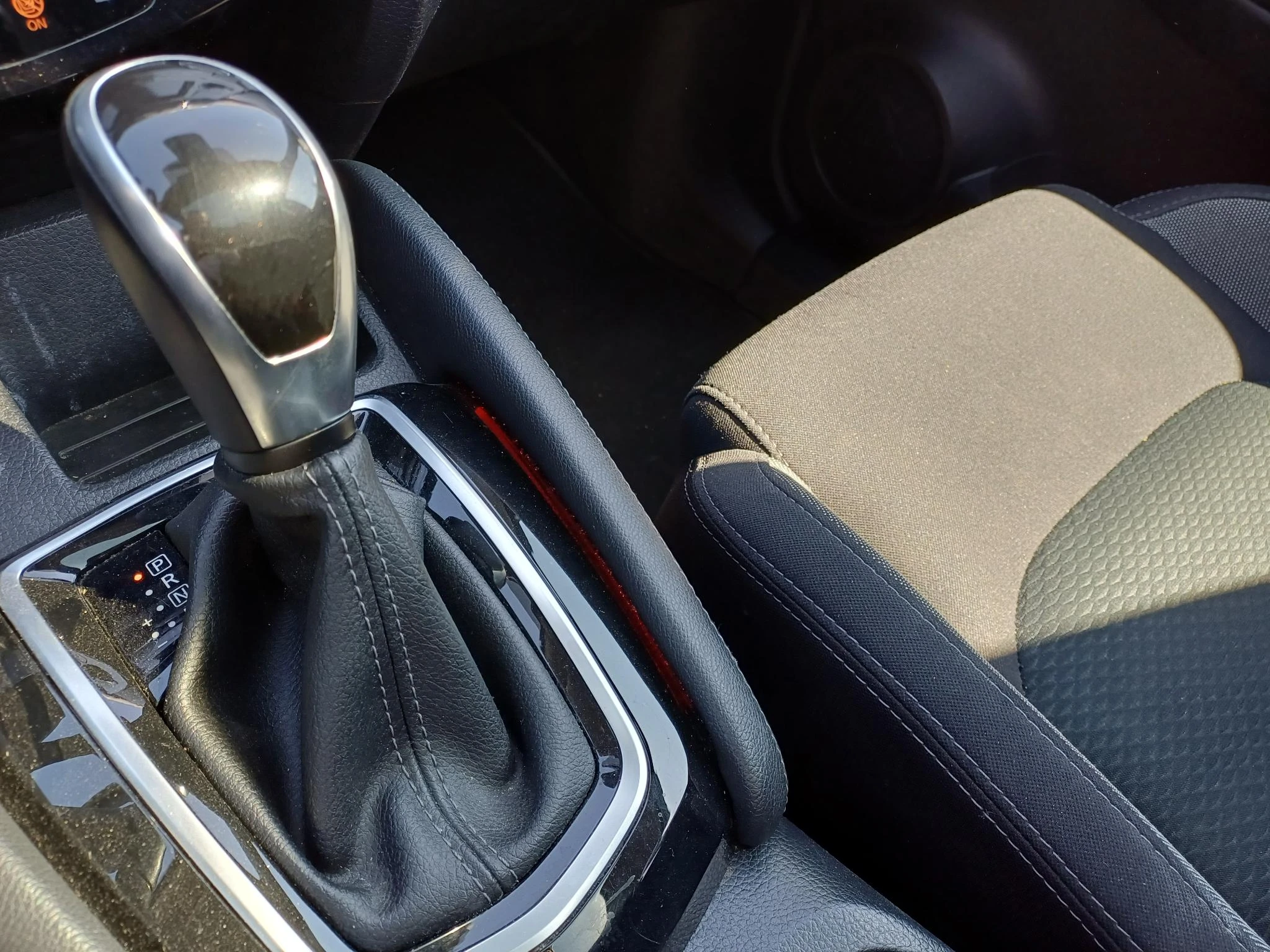 Nissan-QASHQAI-image-11