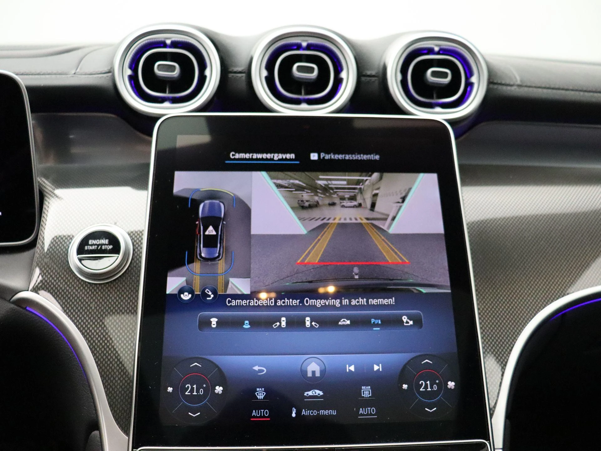 Mercedes-Benz-GLC-image-17