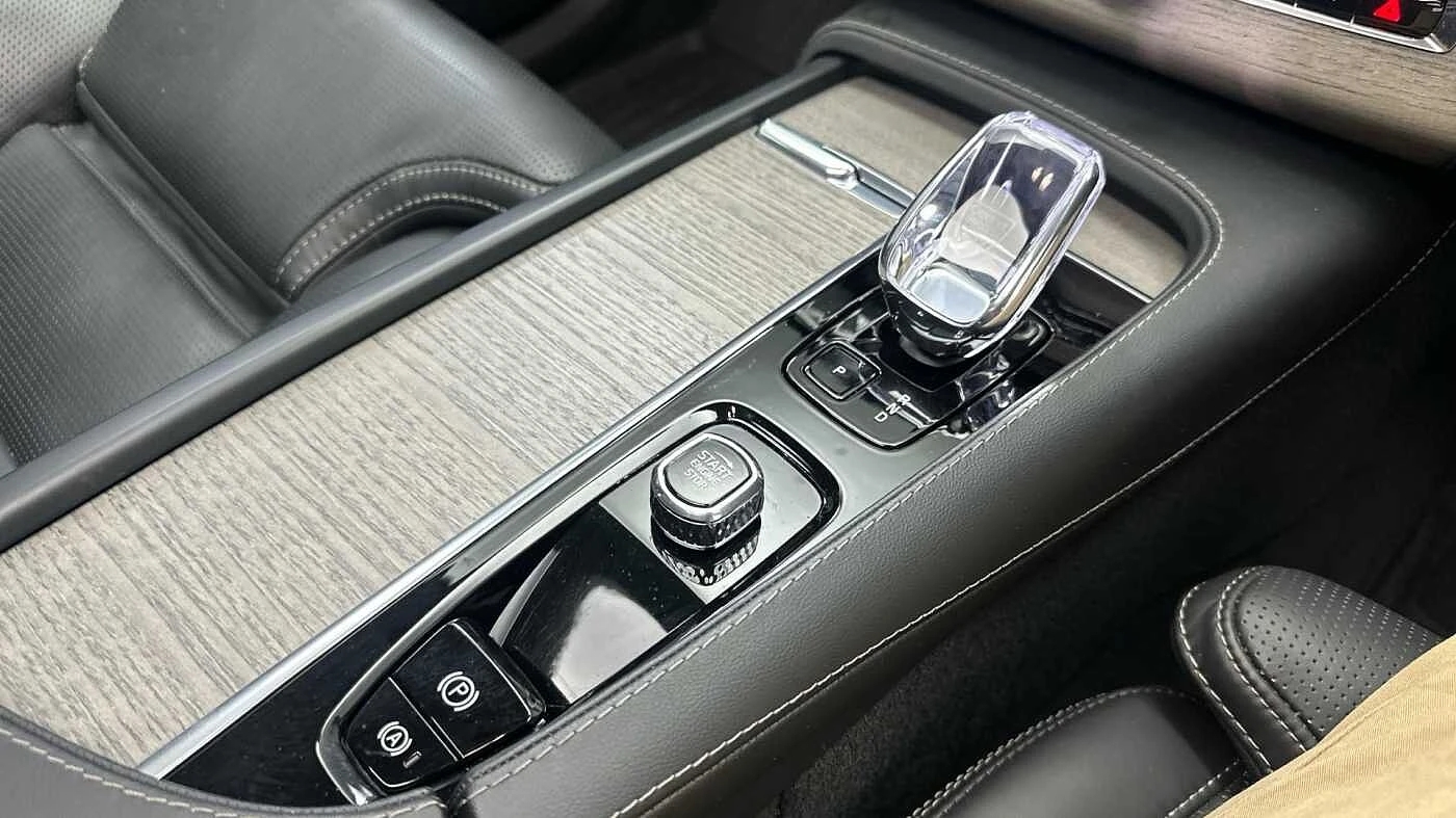 Volvo-XC90-image-25