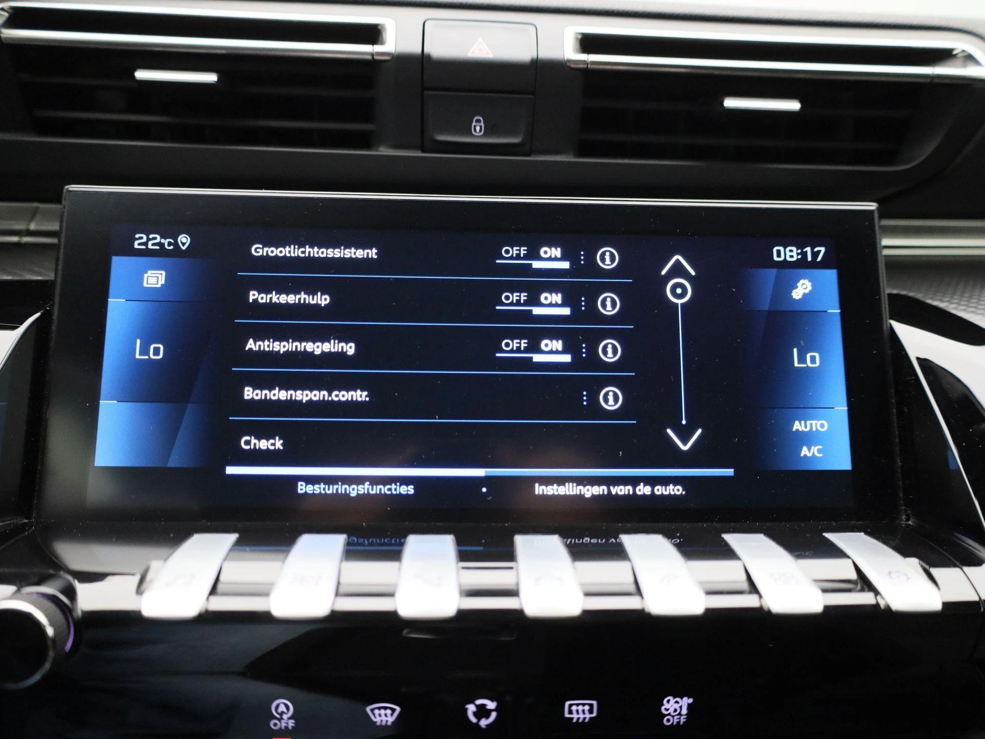 Peugeot-508-image-26