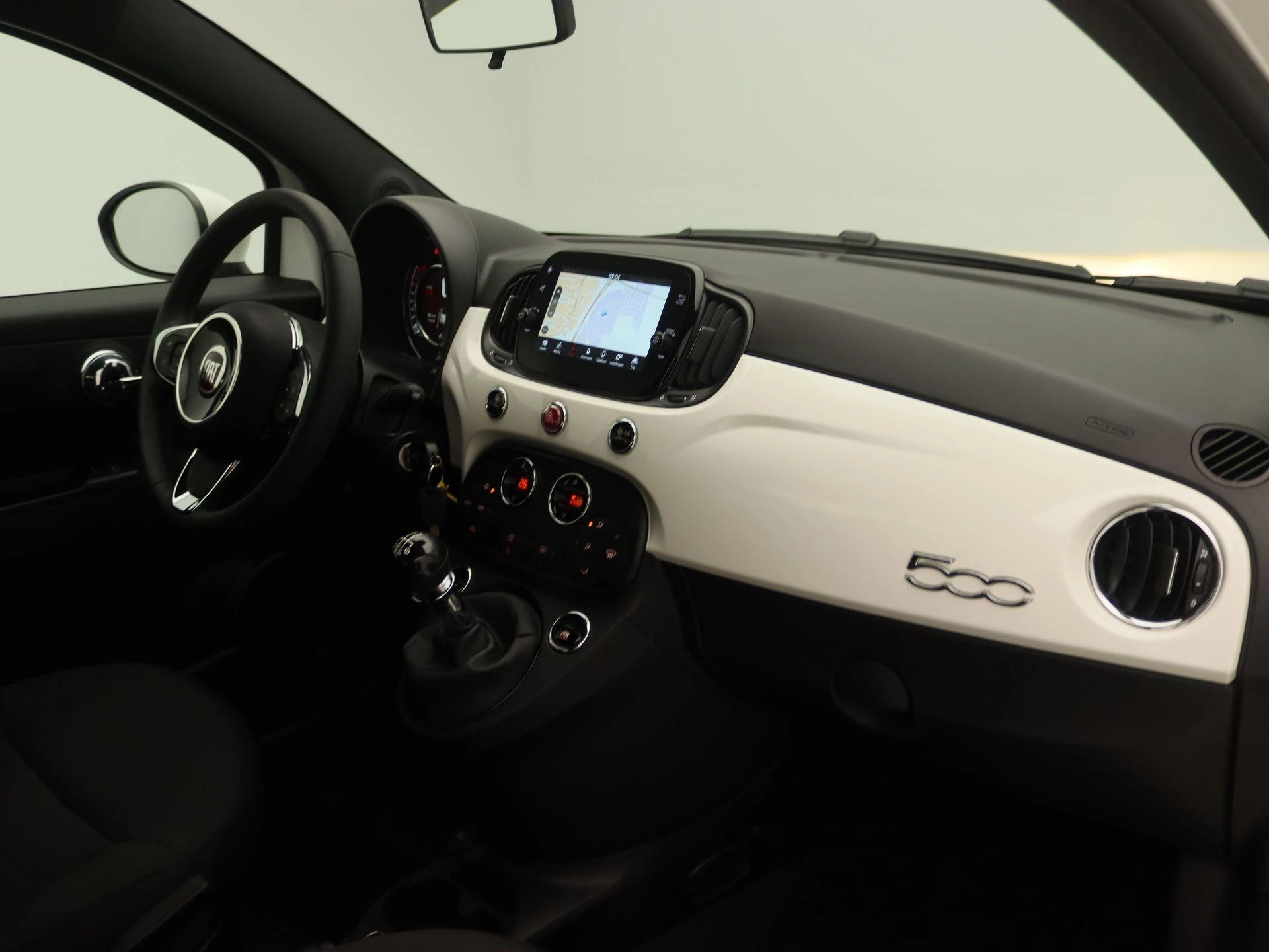Fiat-500C-image-23