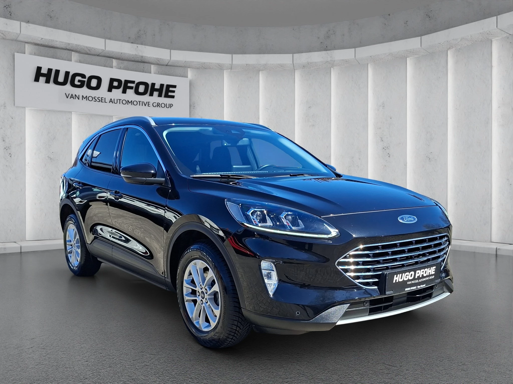 Ford Kuga Titanium 1.5 EB LED | GJR | RFK | SHZ | PDC | LMF | Navi | BT