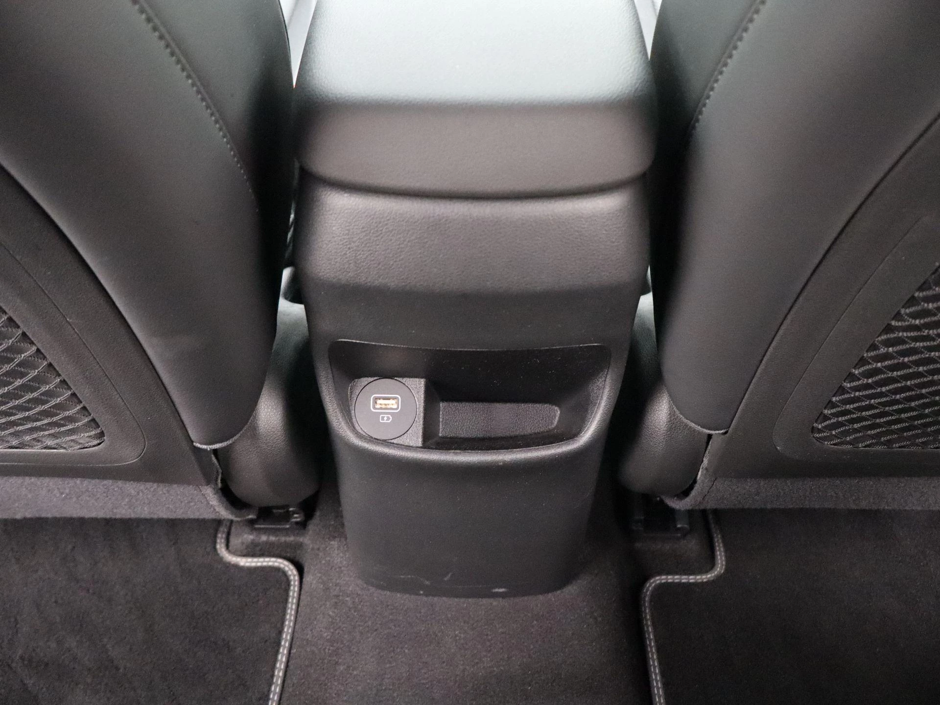 Hyundai-Kona-image-36