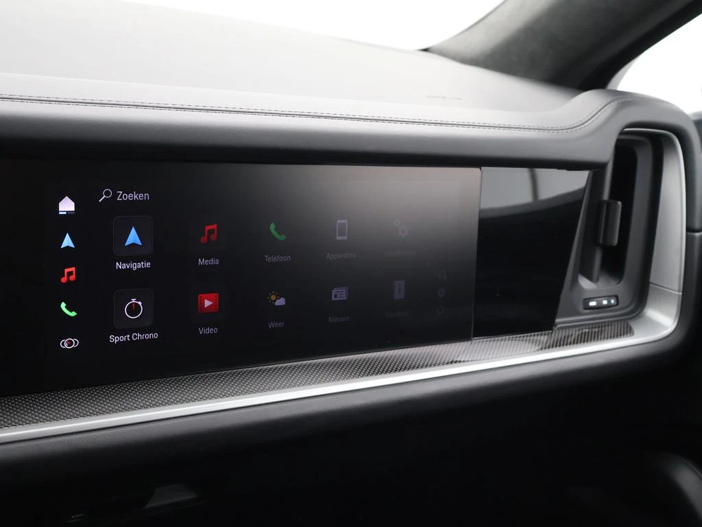 Porsche Cayenne Coupé E-Hybrid Cayenne E-Hybrid Coupé *FULL OPTION*HEAD UP*SPORT EXHAUST*SPORT CHRONO*HEATED SEATS*BLACK WHEELS*...