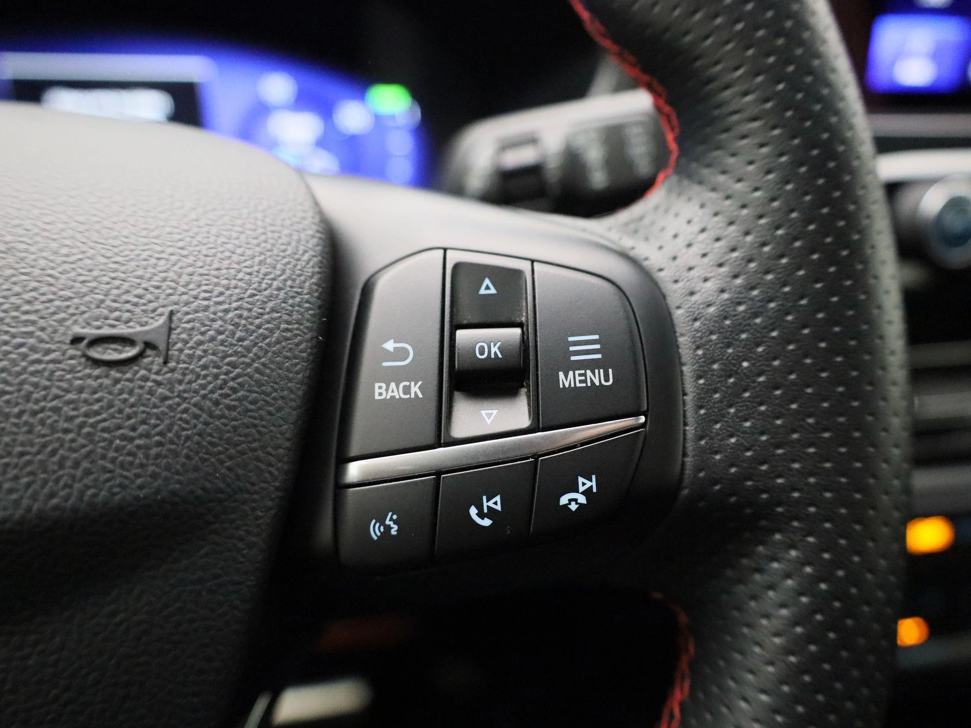 Ford-Kuga-image-18