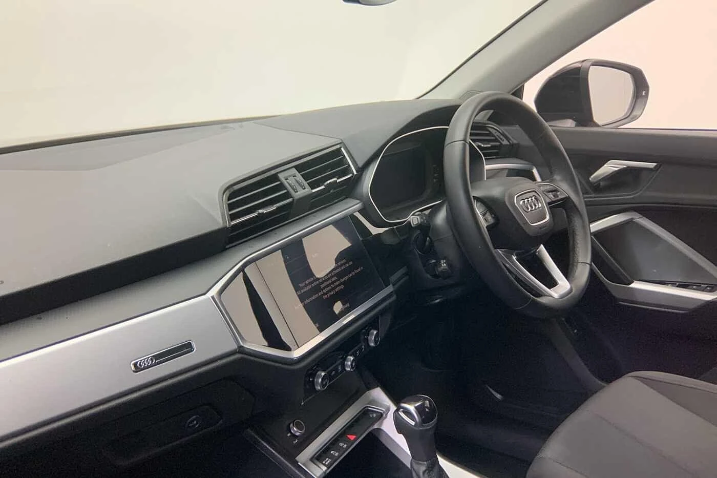 Audi-Q3-image-11