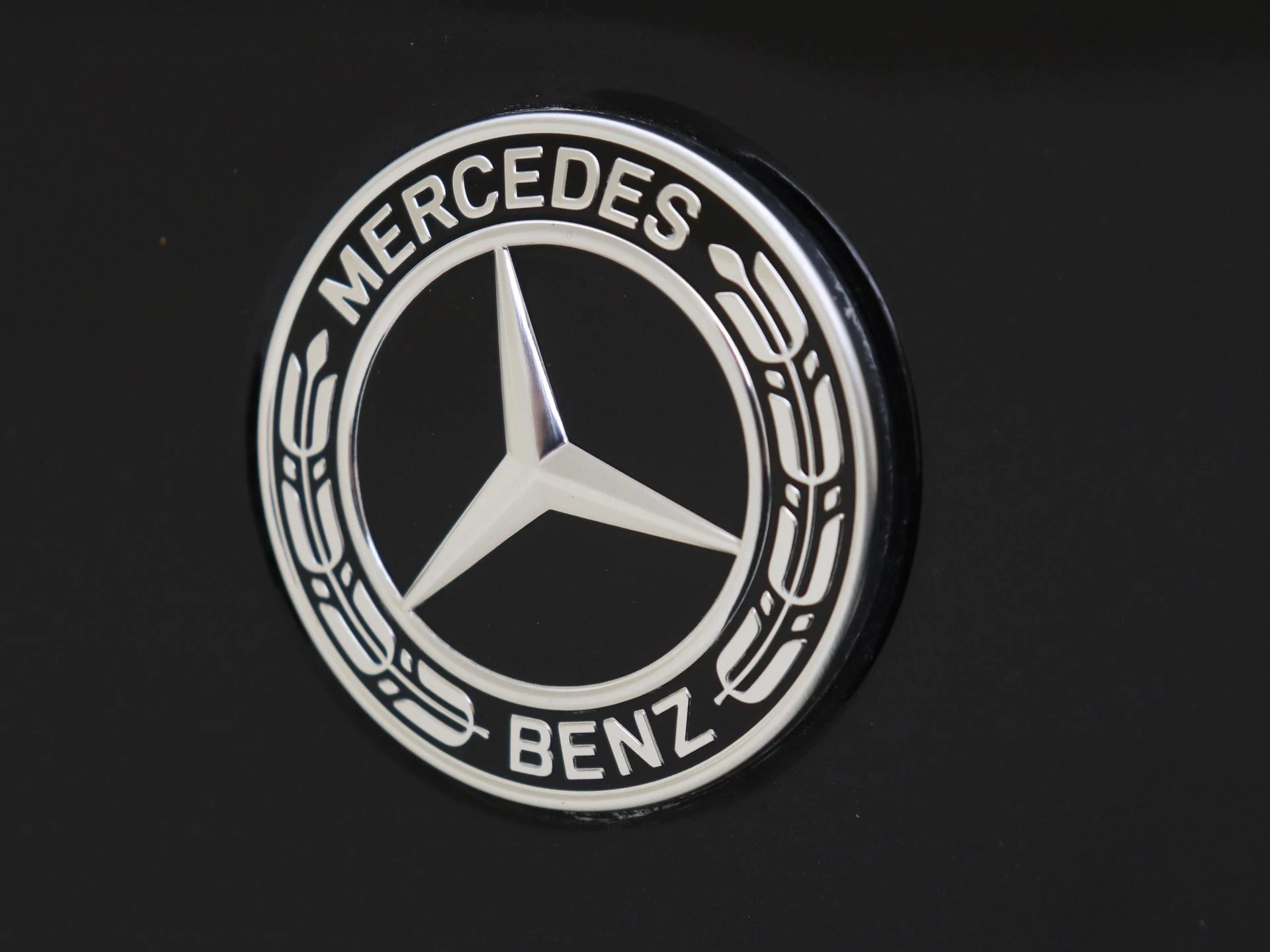 Mercedes-Benz-C-Klasse-image-26