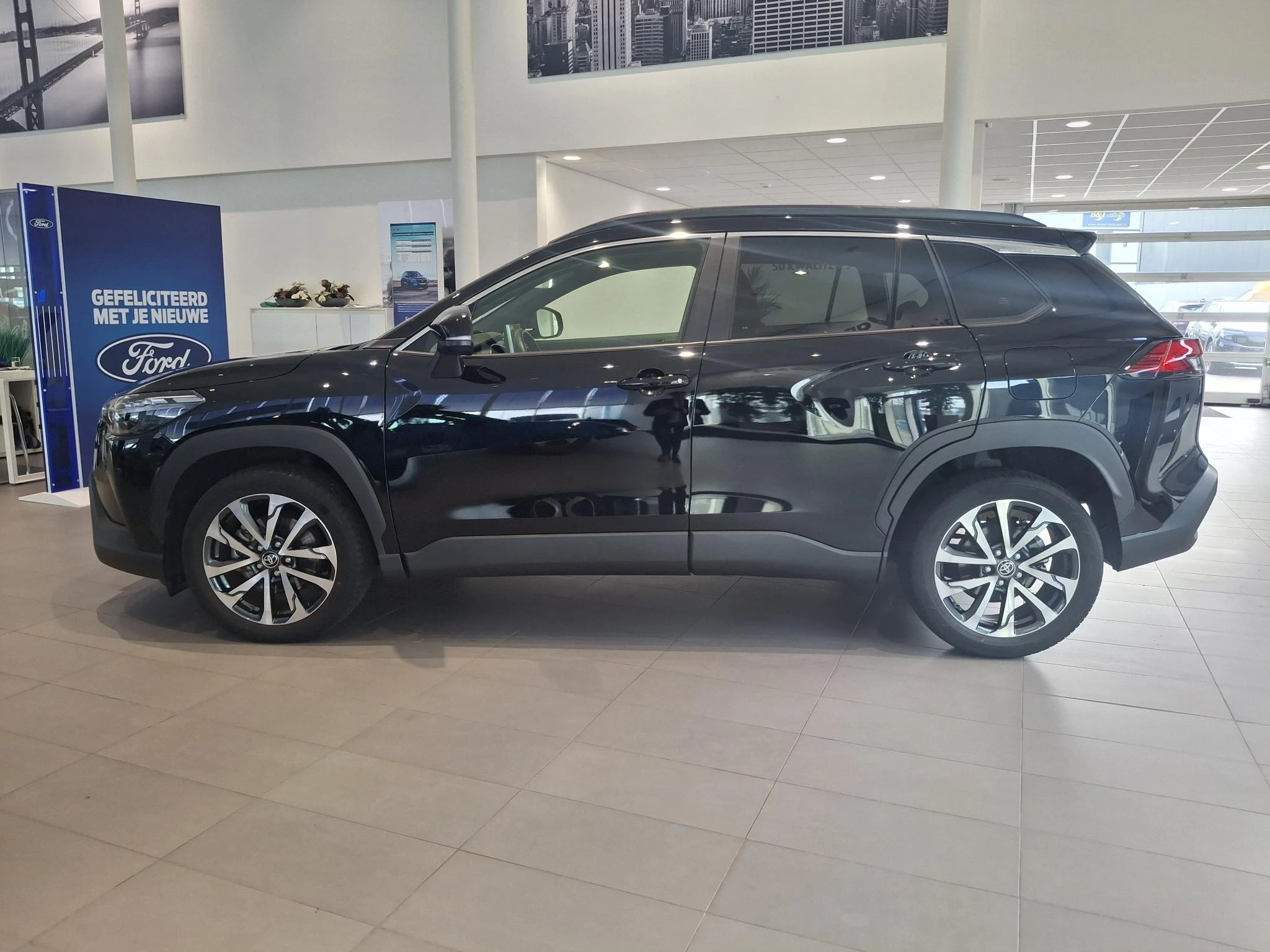 Toyota Corolla Cross Hybrid 140 Style