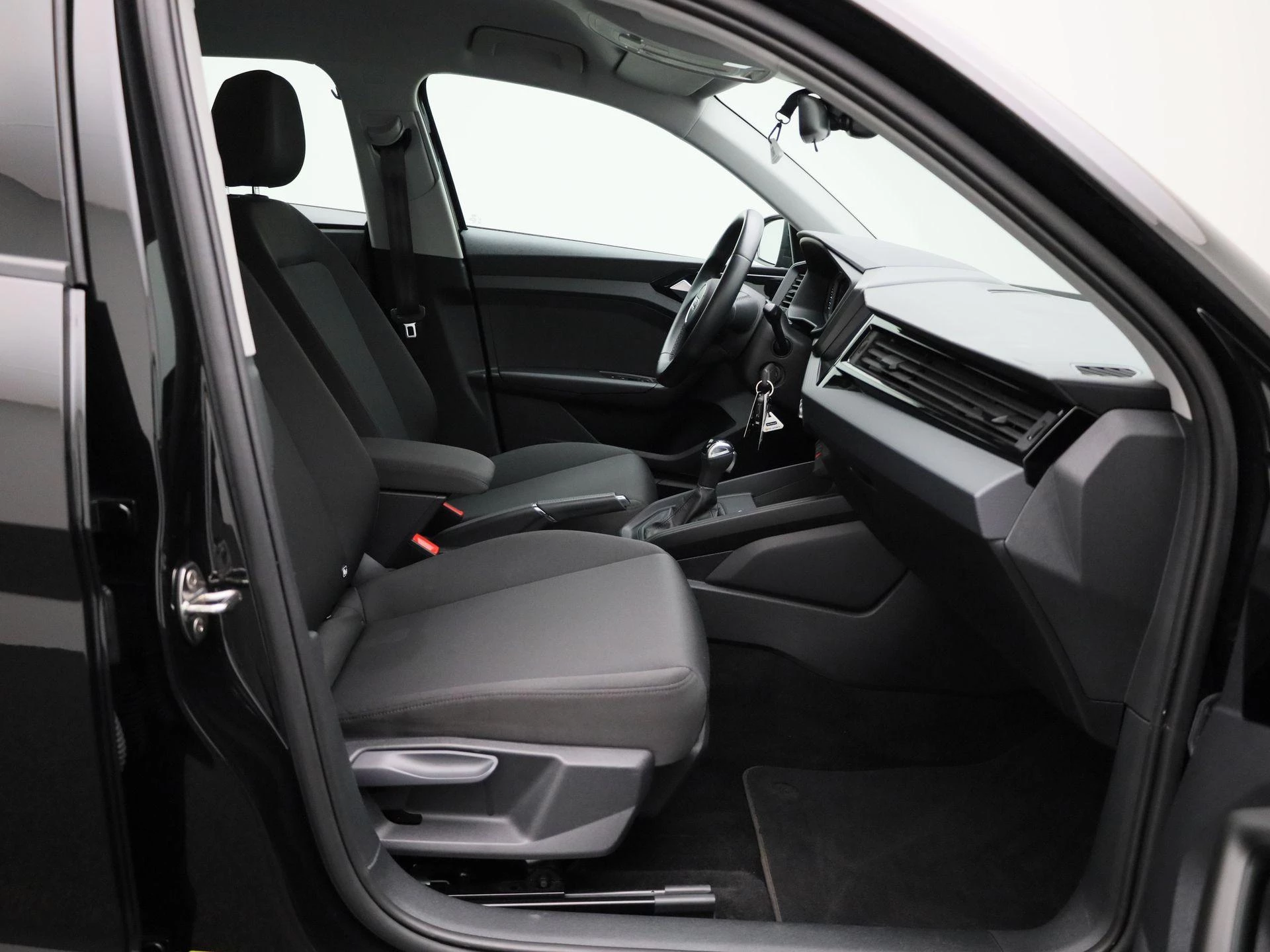 Audi-A1 Sportback-image-33