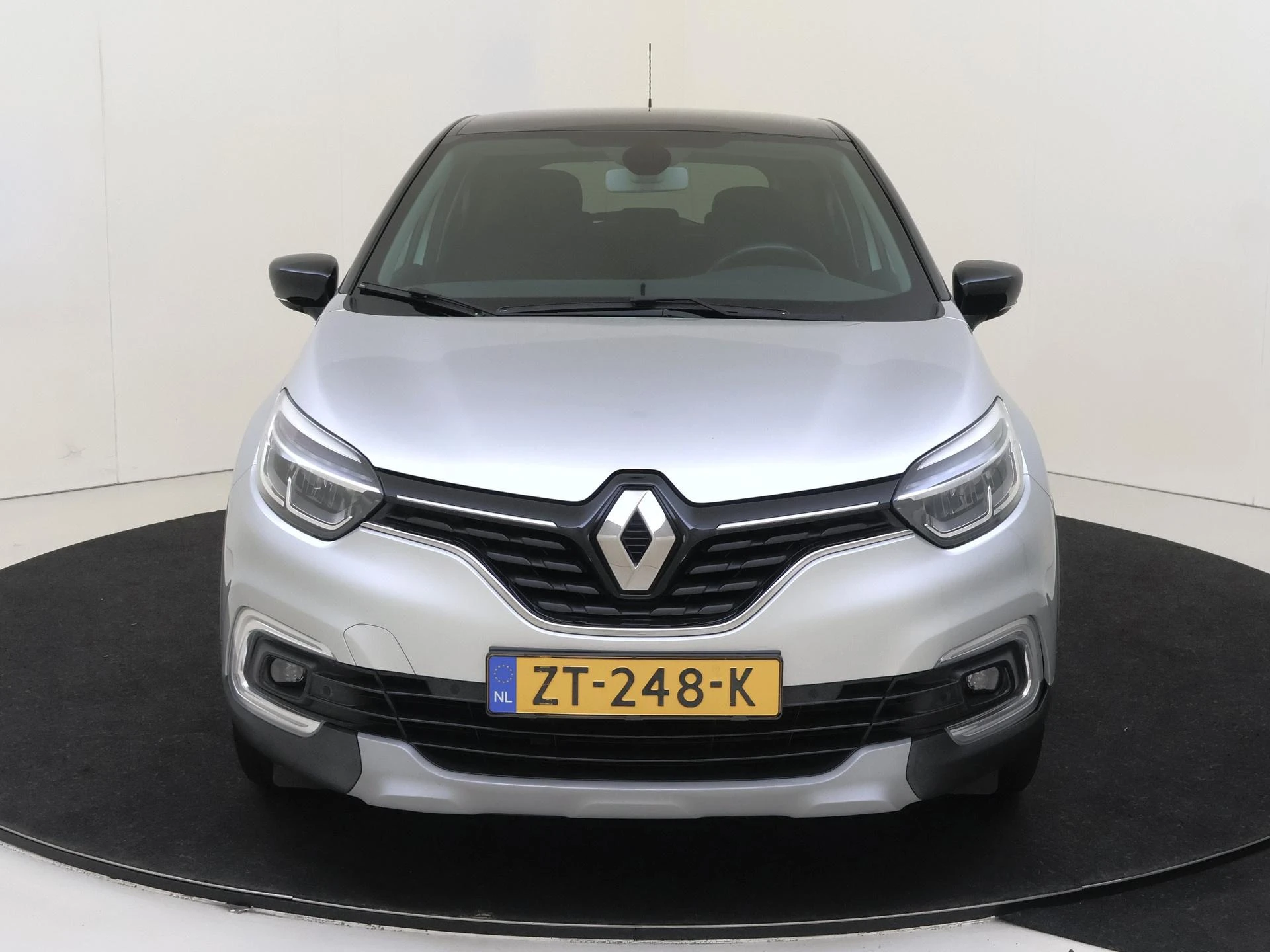 Renault-Captur-image-5