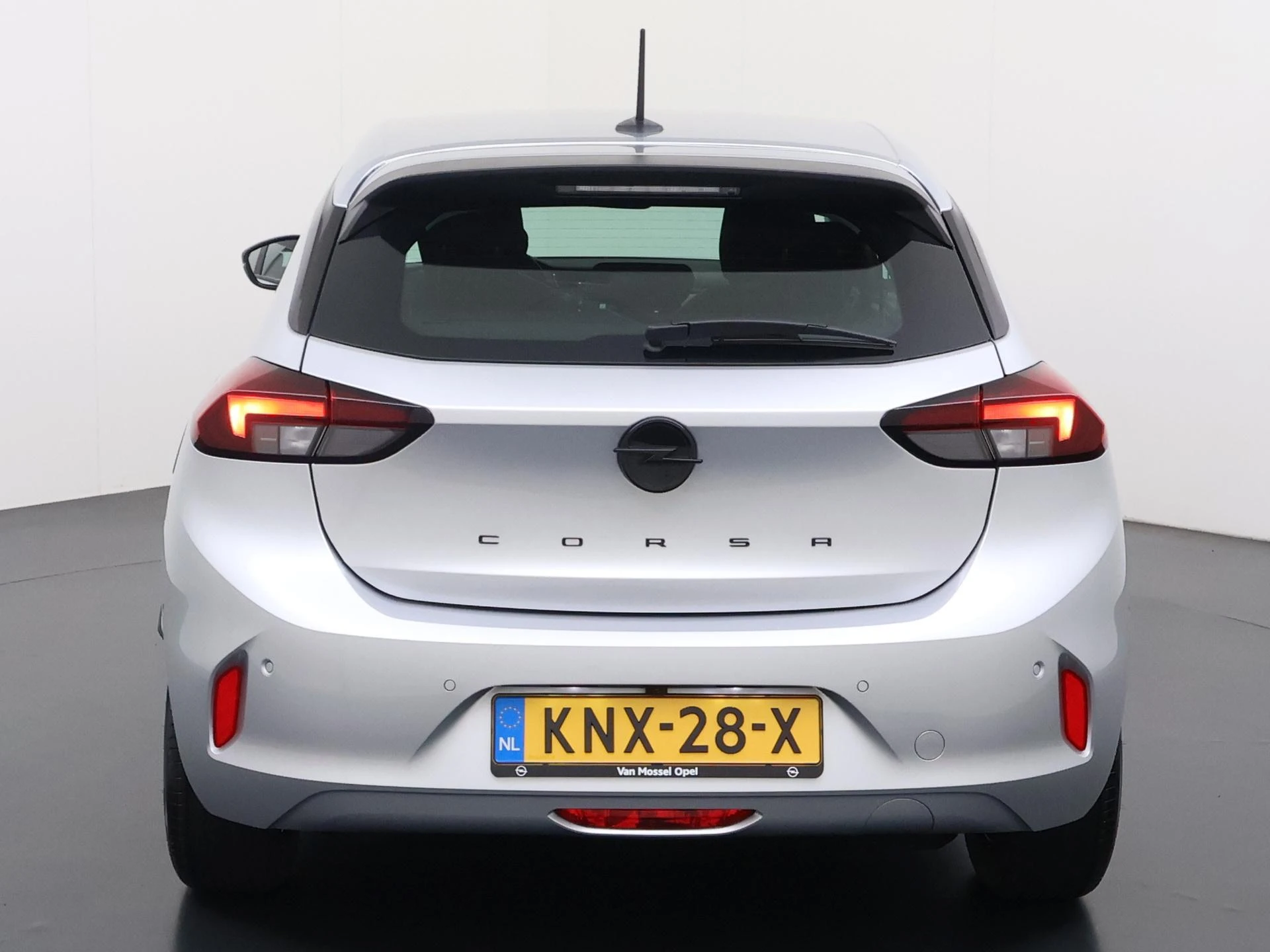 Opel-Corsa-e-image-7