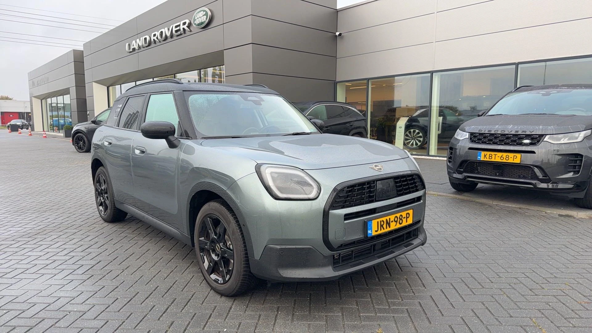 MINI-Countryman-image-4