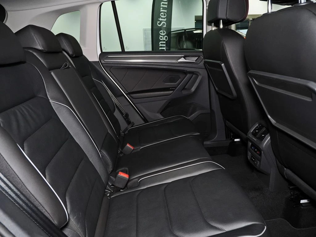 Volkswagen-Tiguan-image-13