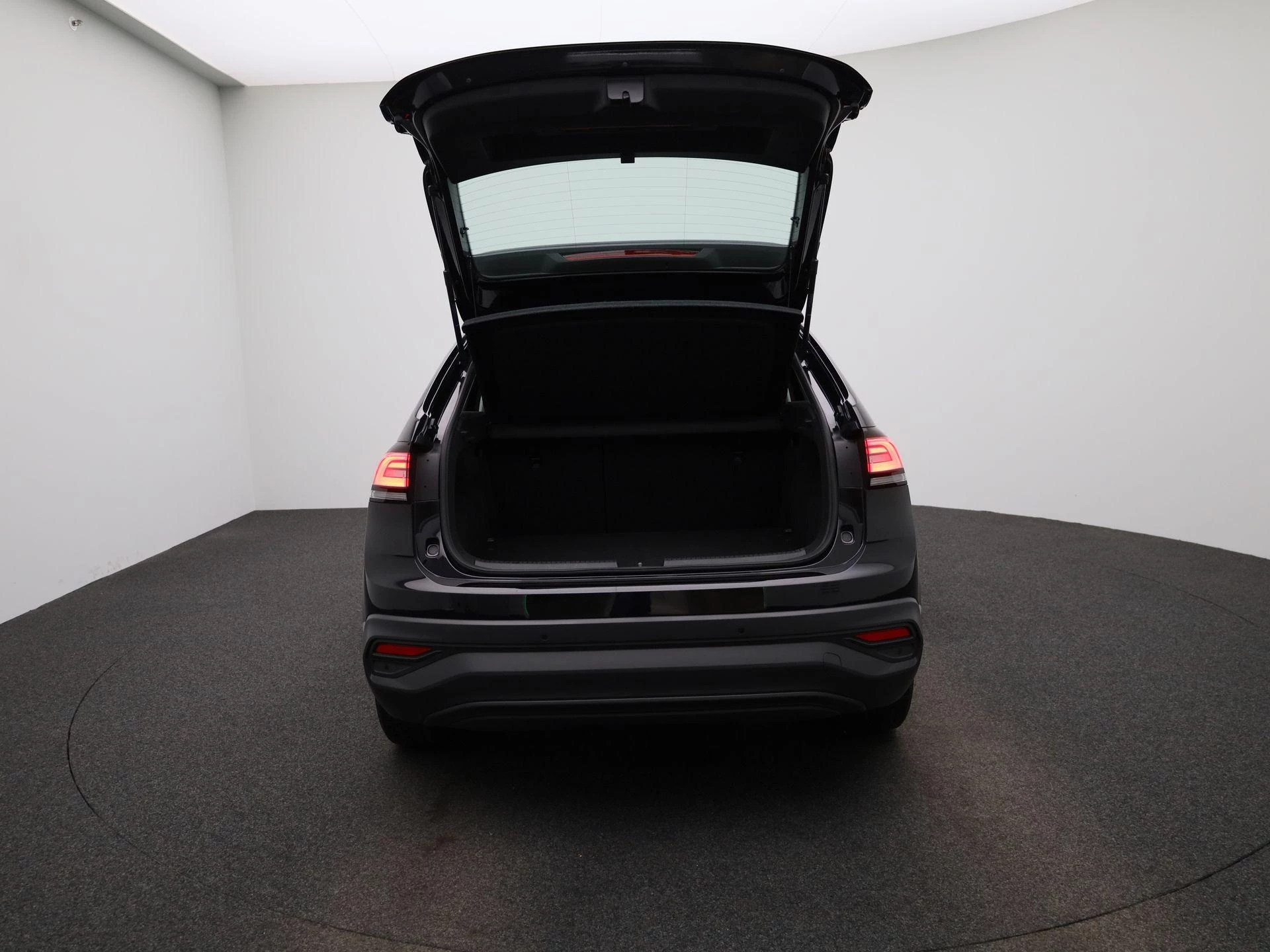 Volkswagen-Taigo-image-10