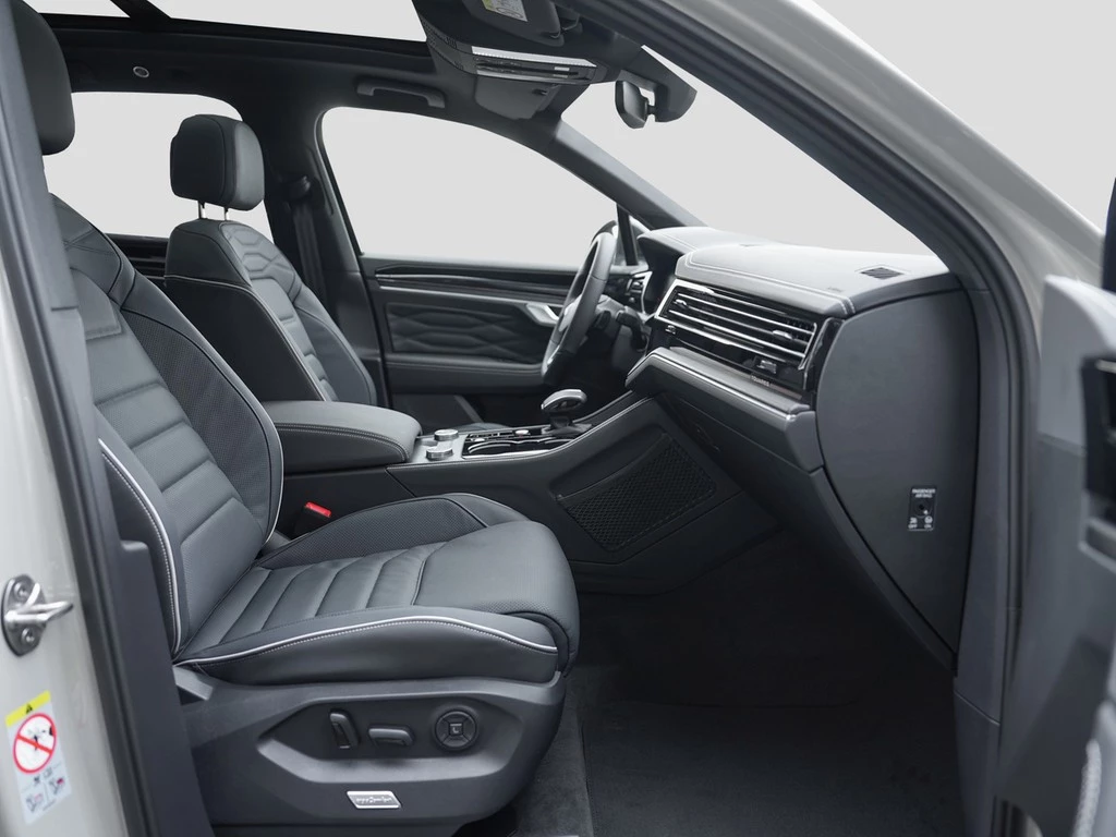 Volkswagen Touareg R-Line ehem.LP 116k BlackStyle Pano HuD