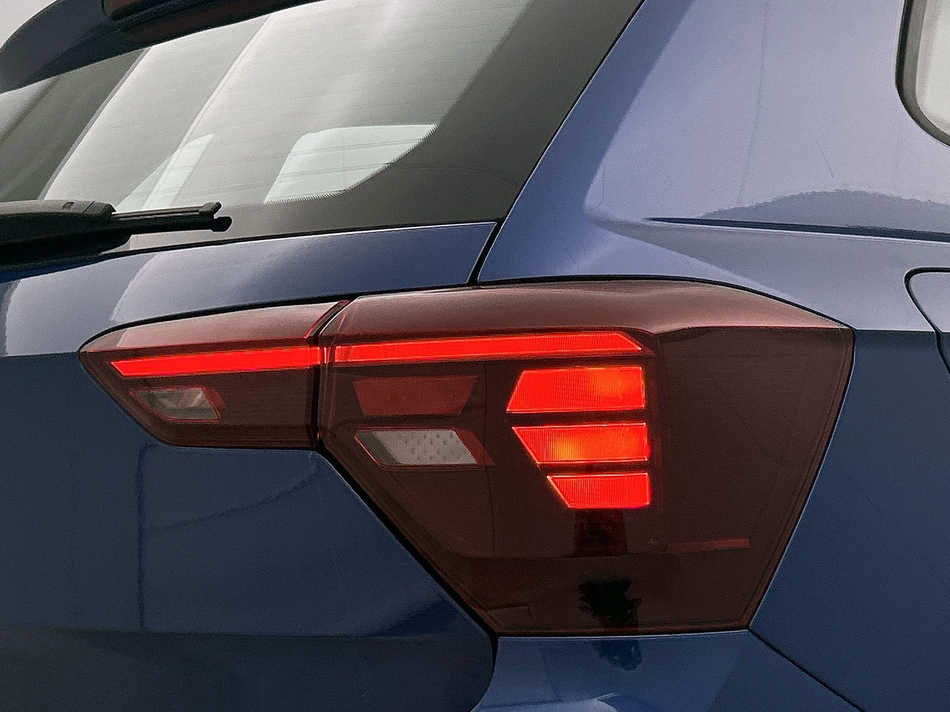Volkswagen-Polo-image-17