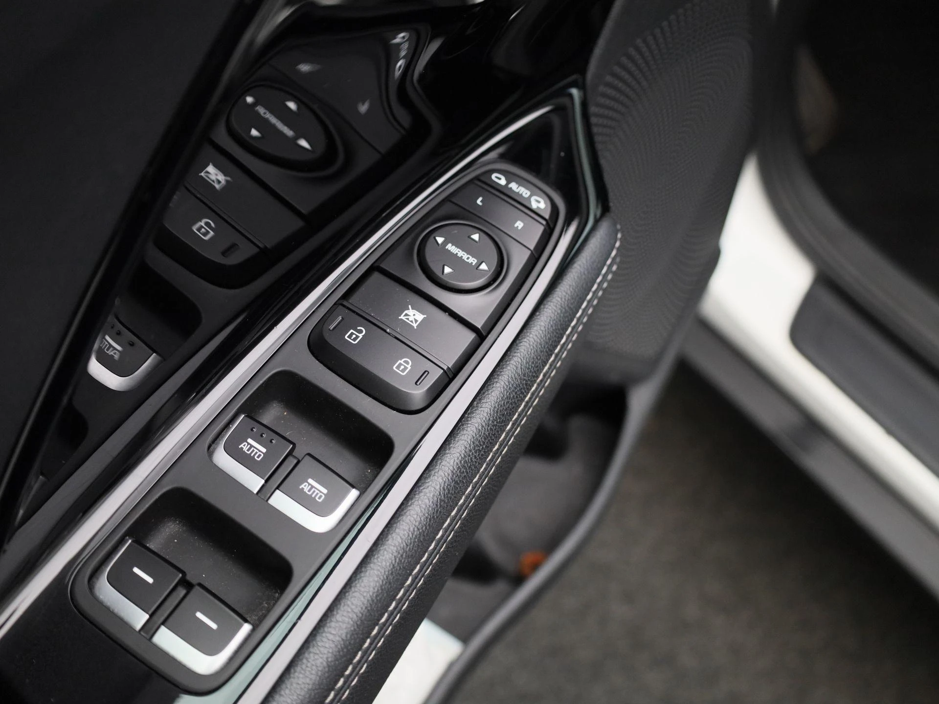 Kia-Niro-image-26