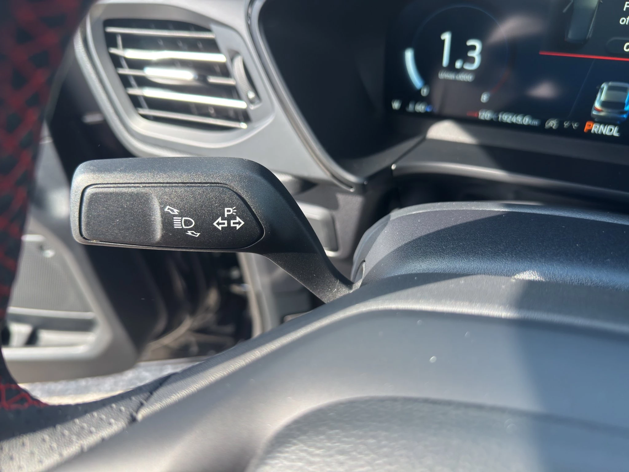 Ford Kuga ST-Line Aut.*KAM*LED-MATRIX*NAVI*GRA*WINTER-PKT.