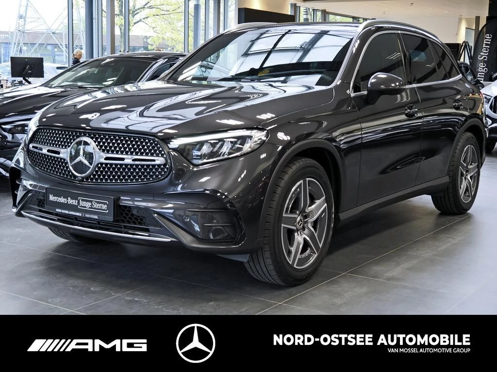 Mercedes-Benz GLC 300 d AMG 4M AHK DISTRONIC MBUX KEYLESS-GO AMG LineX254 GLC 300 d AMG 4M AHK DISTRONIC MBUX KEYLESS-GO AMG Line
