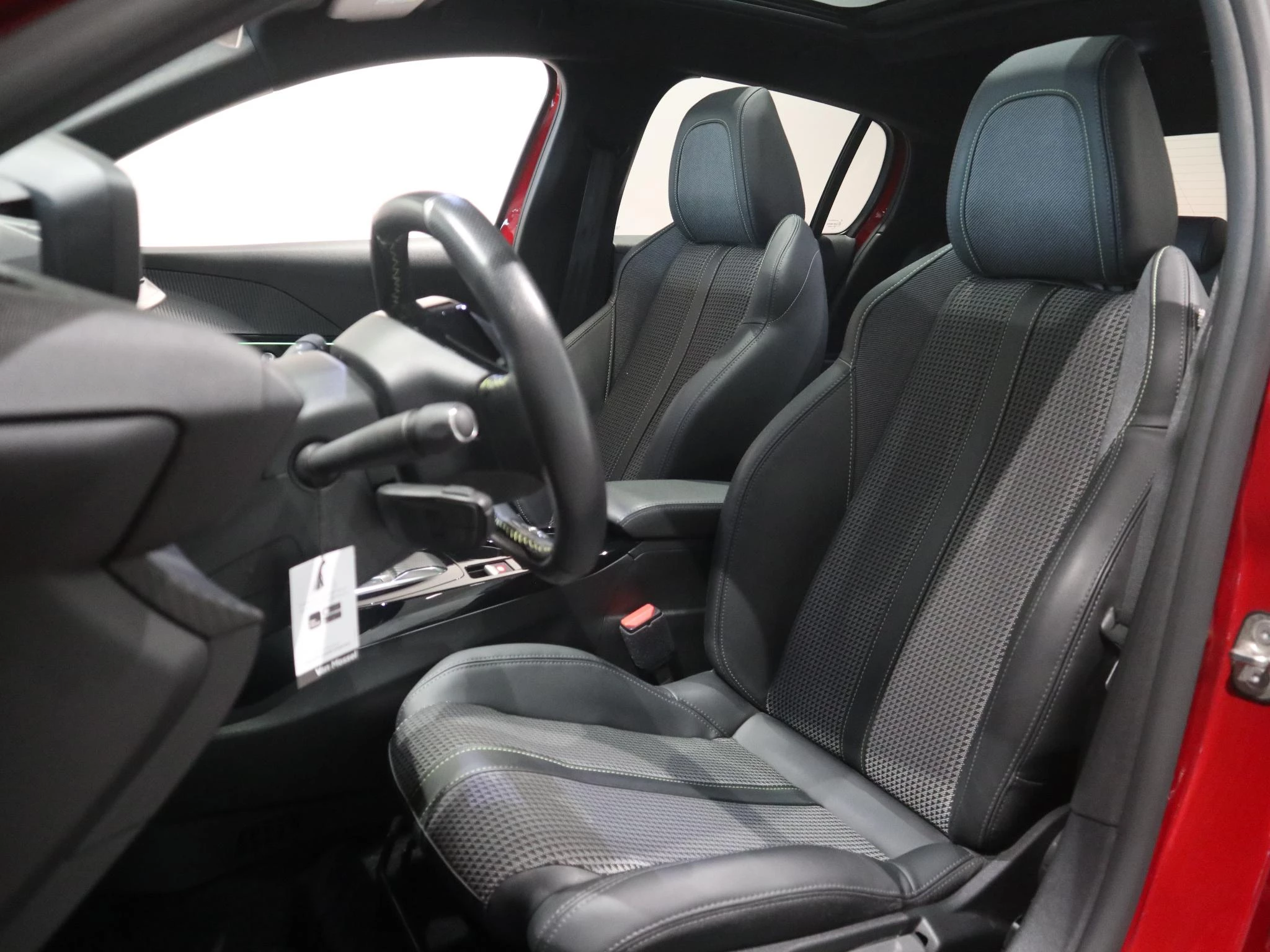 Peugeot e-208 EV GT 350 50 kWh