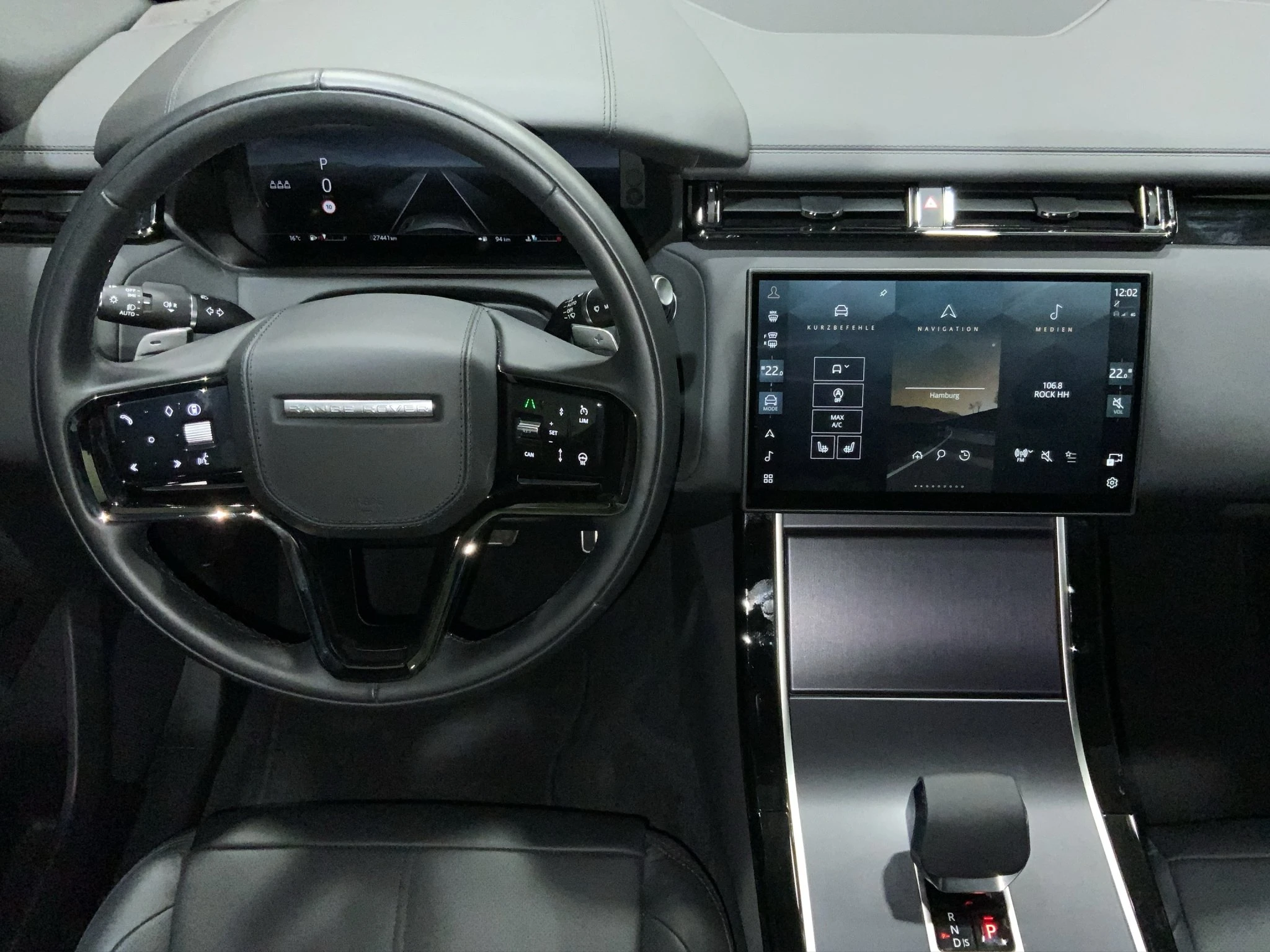 Land Rover-Range Rover Velar-image-8