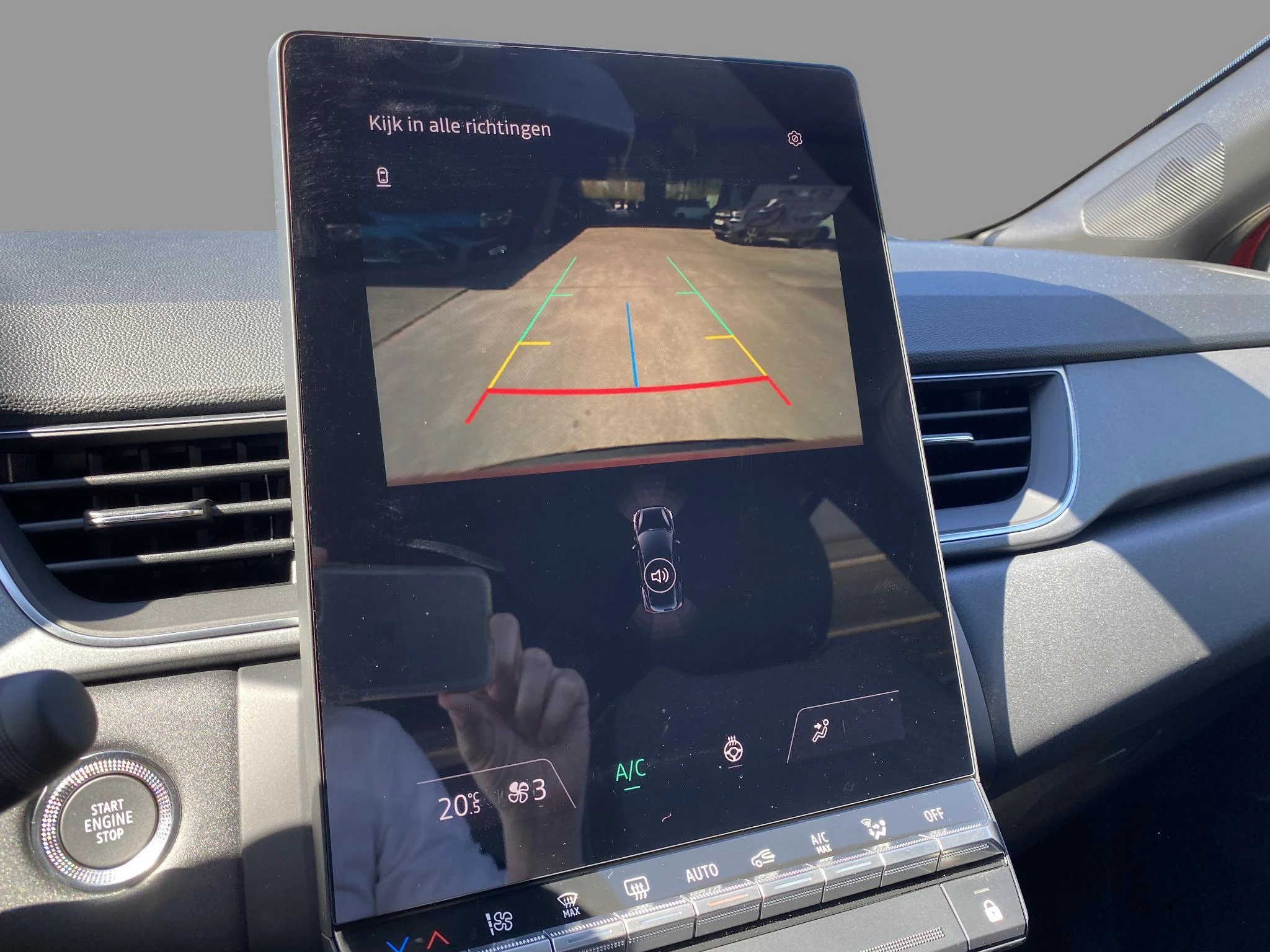 Renault-Captur-image-17