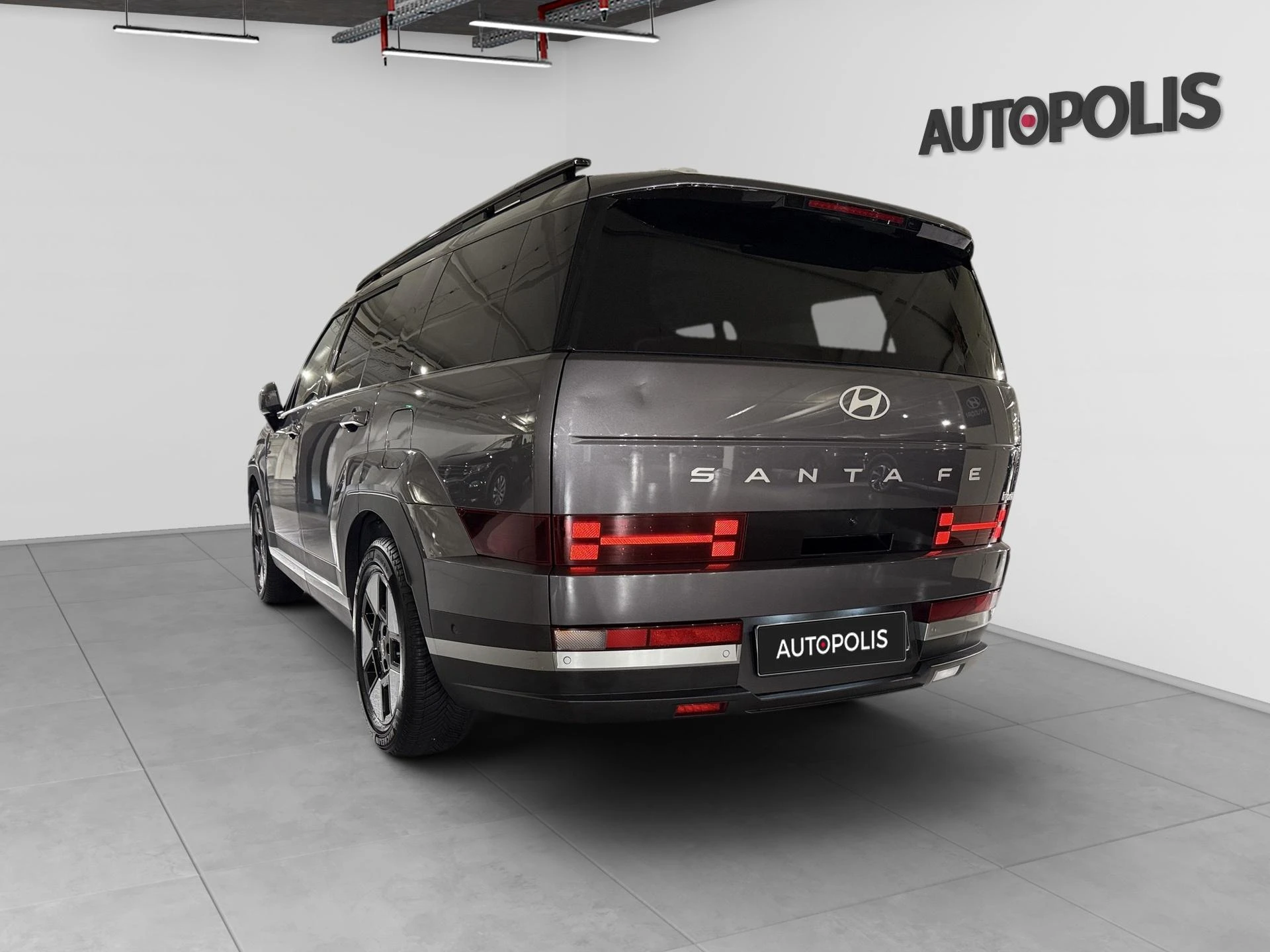 Hyundai-Santa Fe-image-17