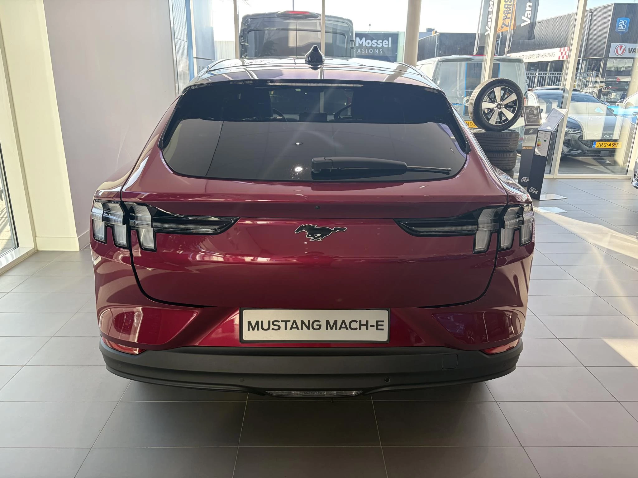 Ford-Mustang Mach-E-image-2