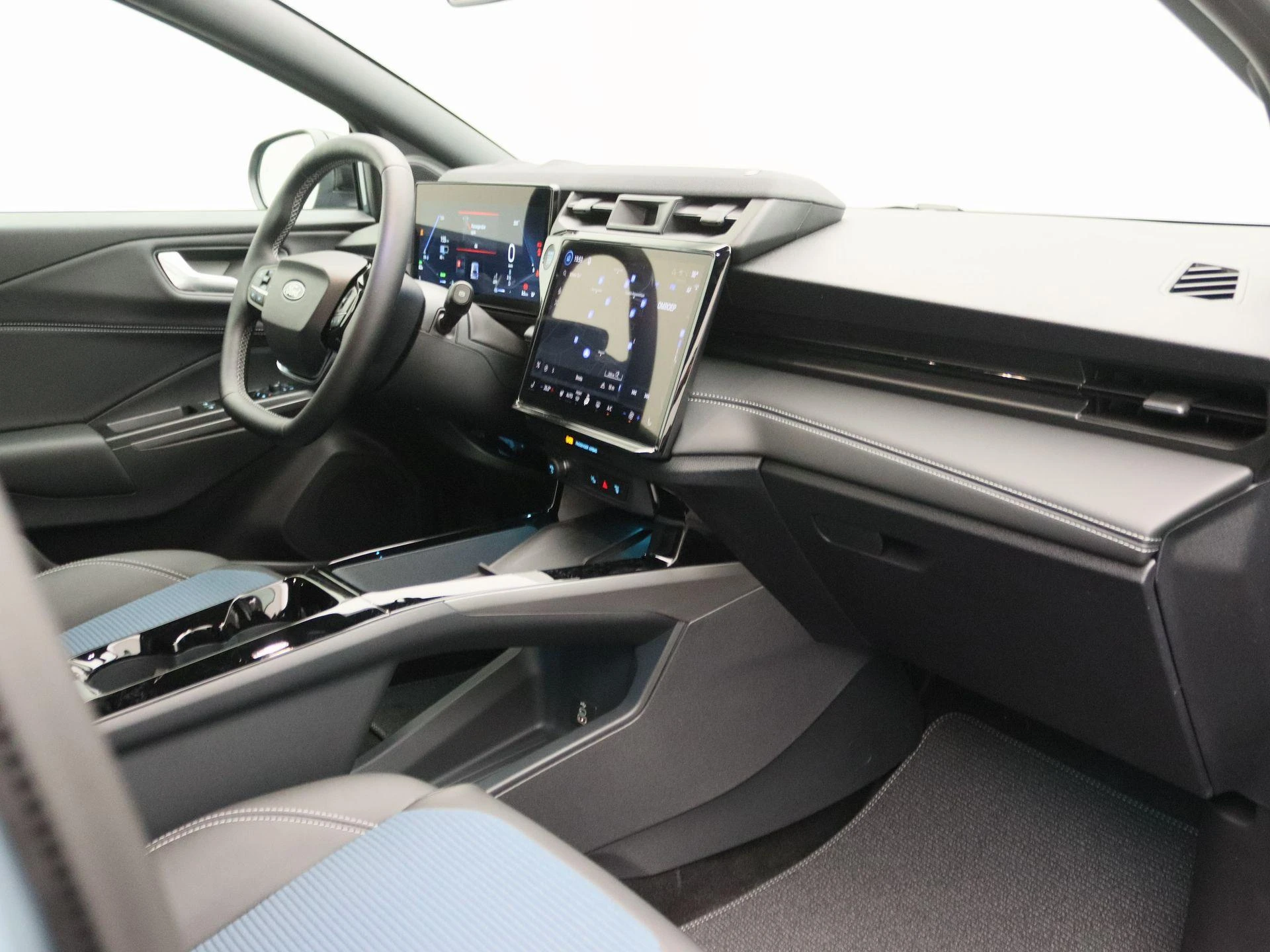 Ford-Puma Gen-E-image-22