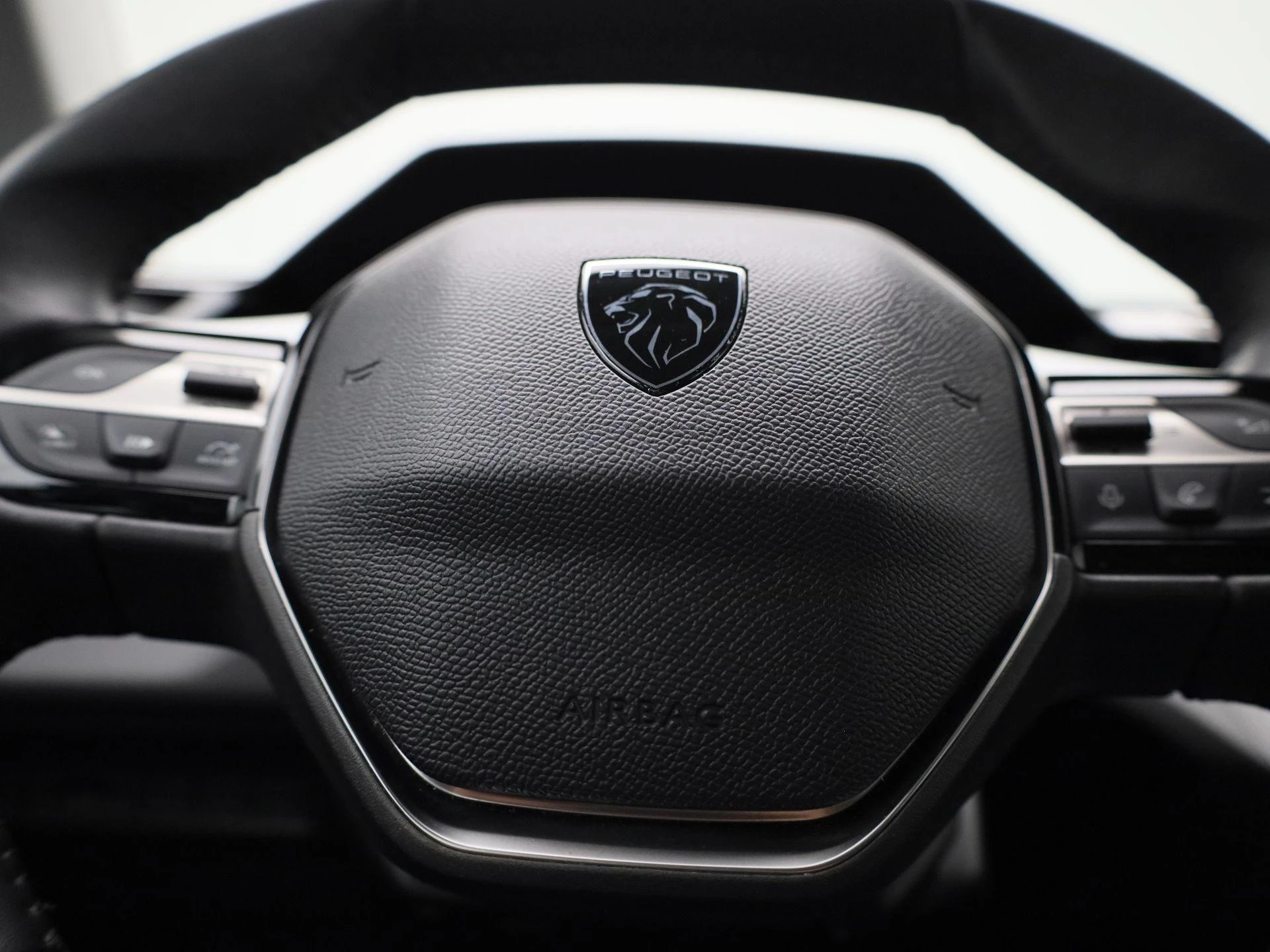 Peugeot-308-image-23