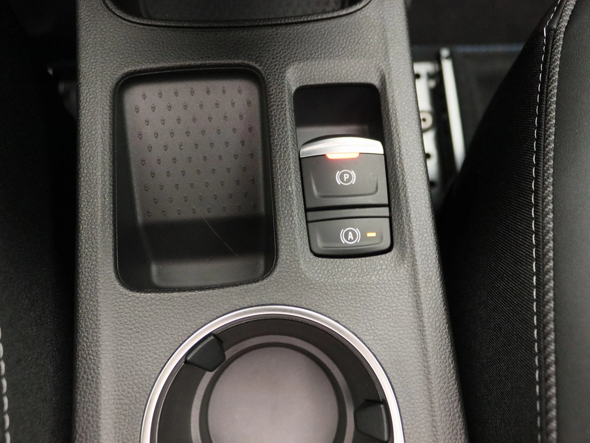 Renault-Captur-image-11