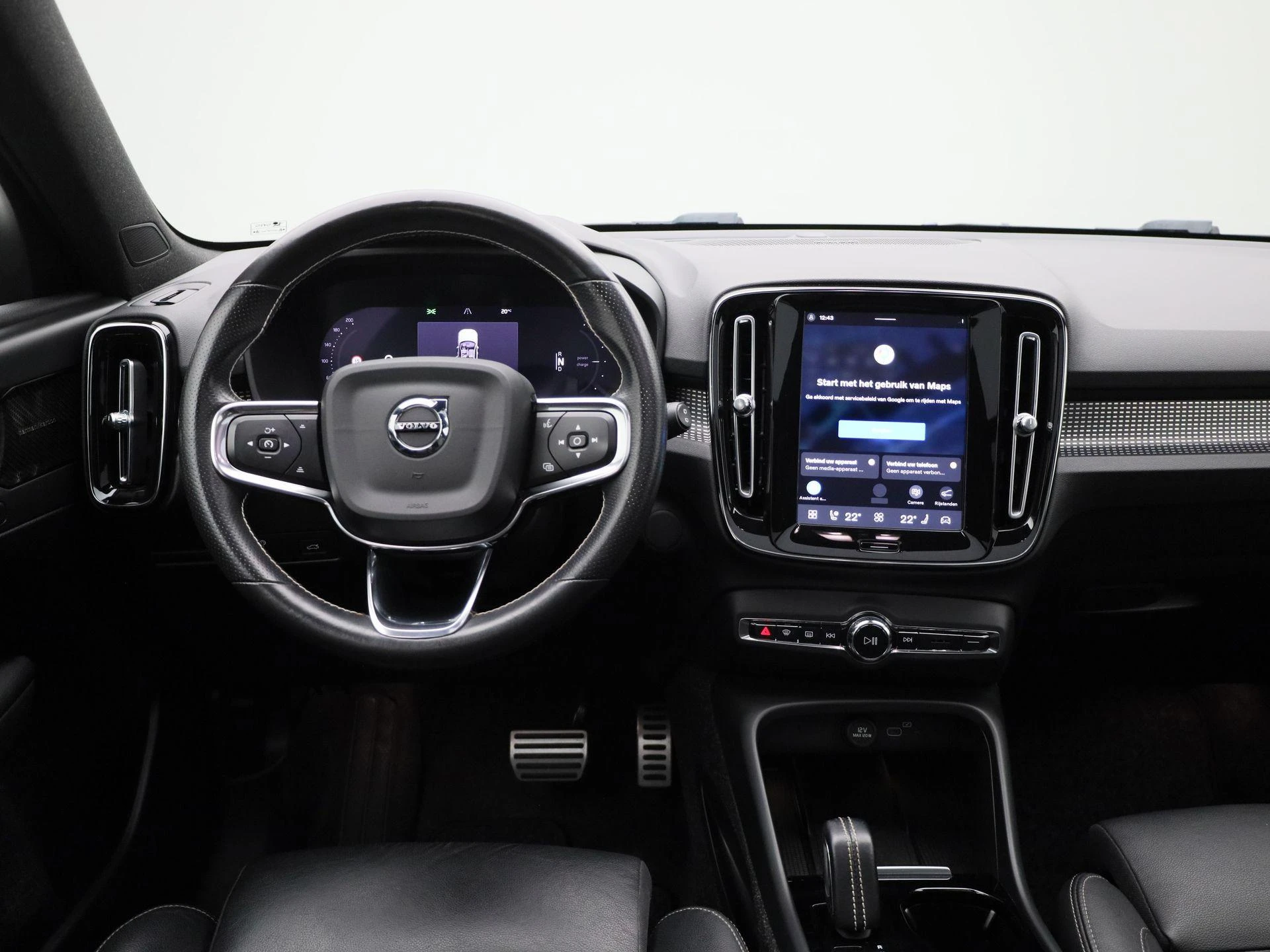 Volvo-XC40-image-7