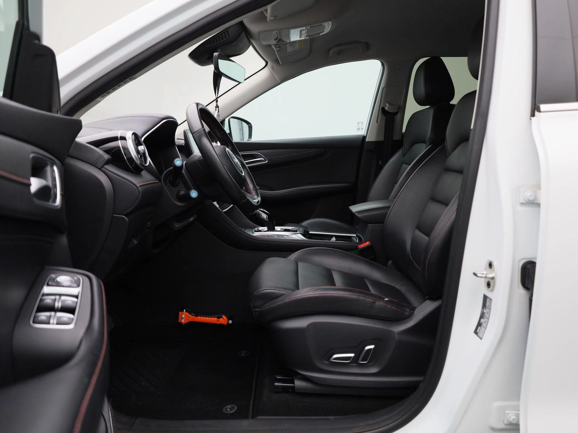 MG EHS 1.5 TGDI Edition1