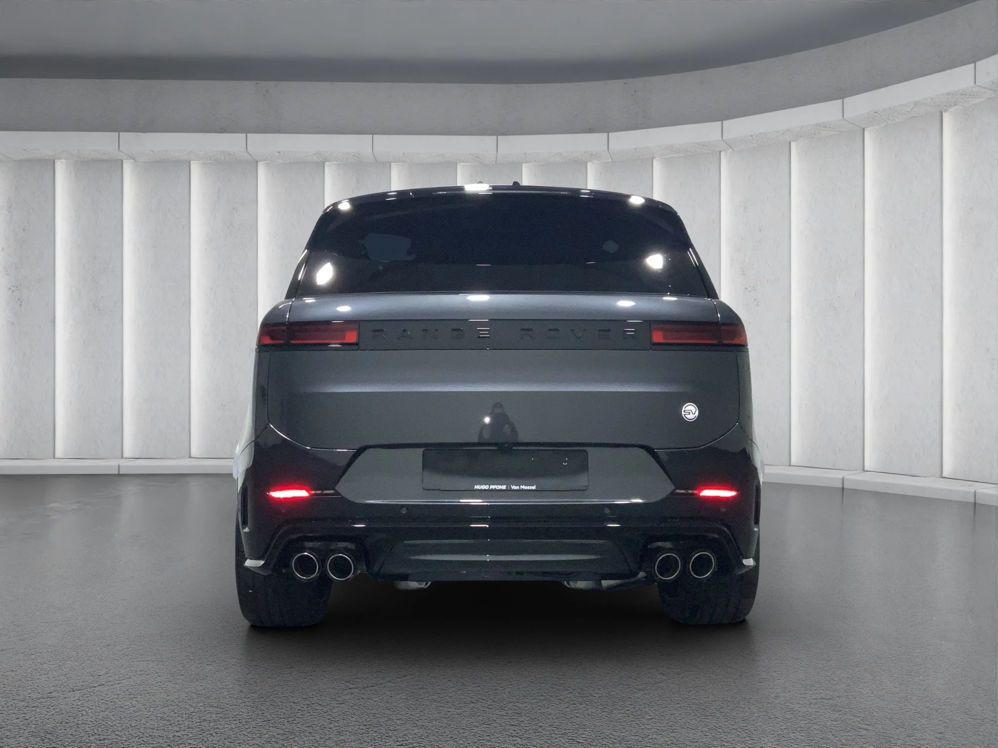 Land Rover Range Rover Sport SV V8 23 | AHK | Kühlfach | Pano