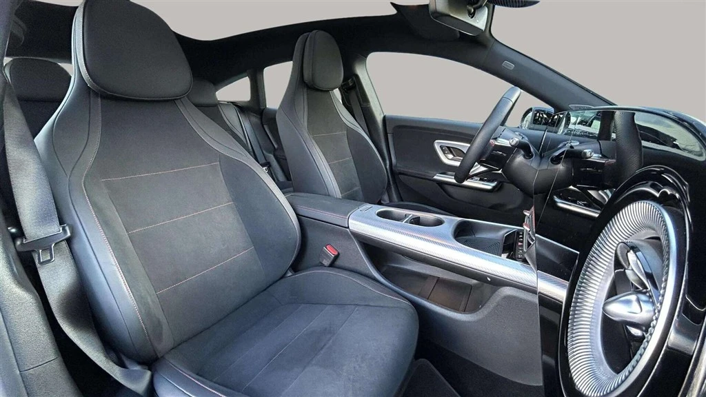Mercedes-Benz-CLA-image-19