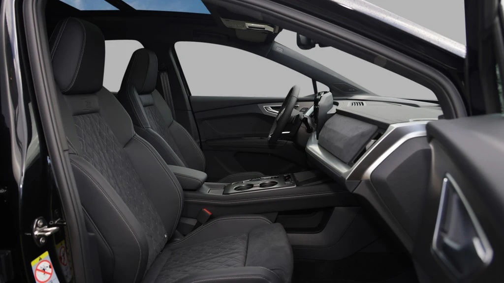 Audi-Q4 e-tron-image-11