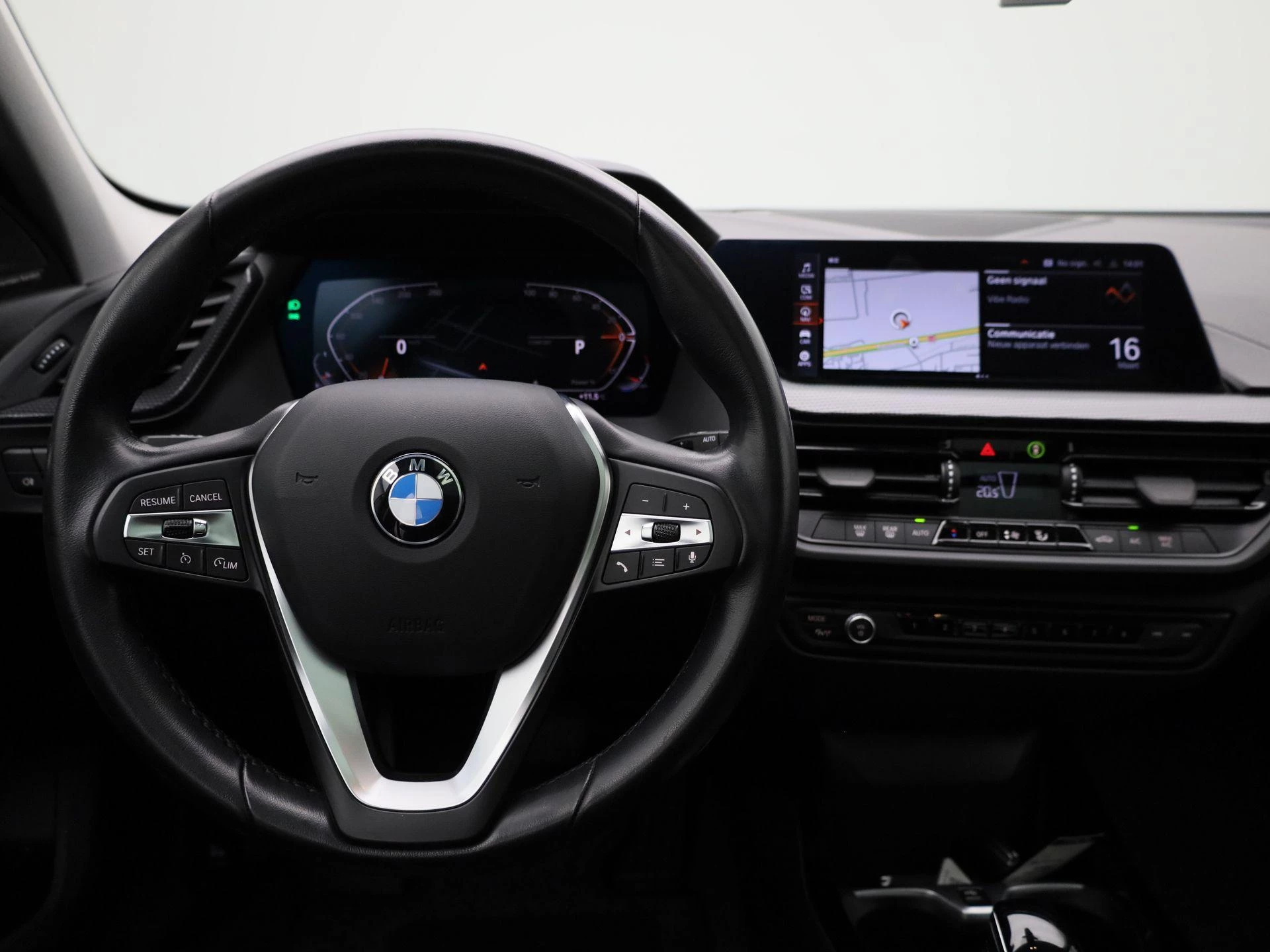BMW-1 Serie-image-6