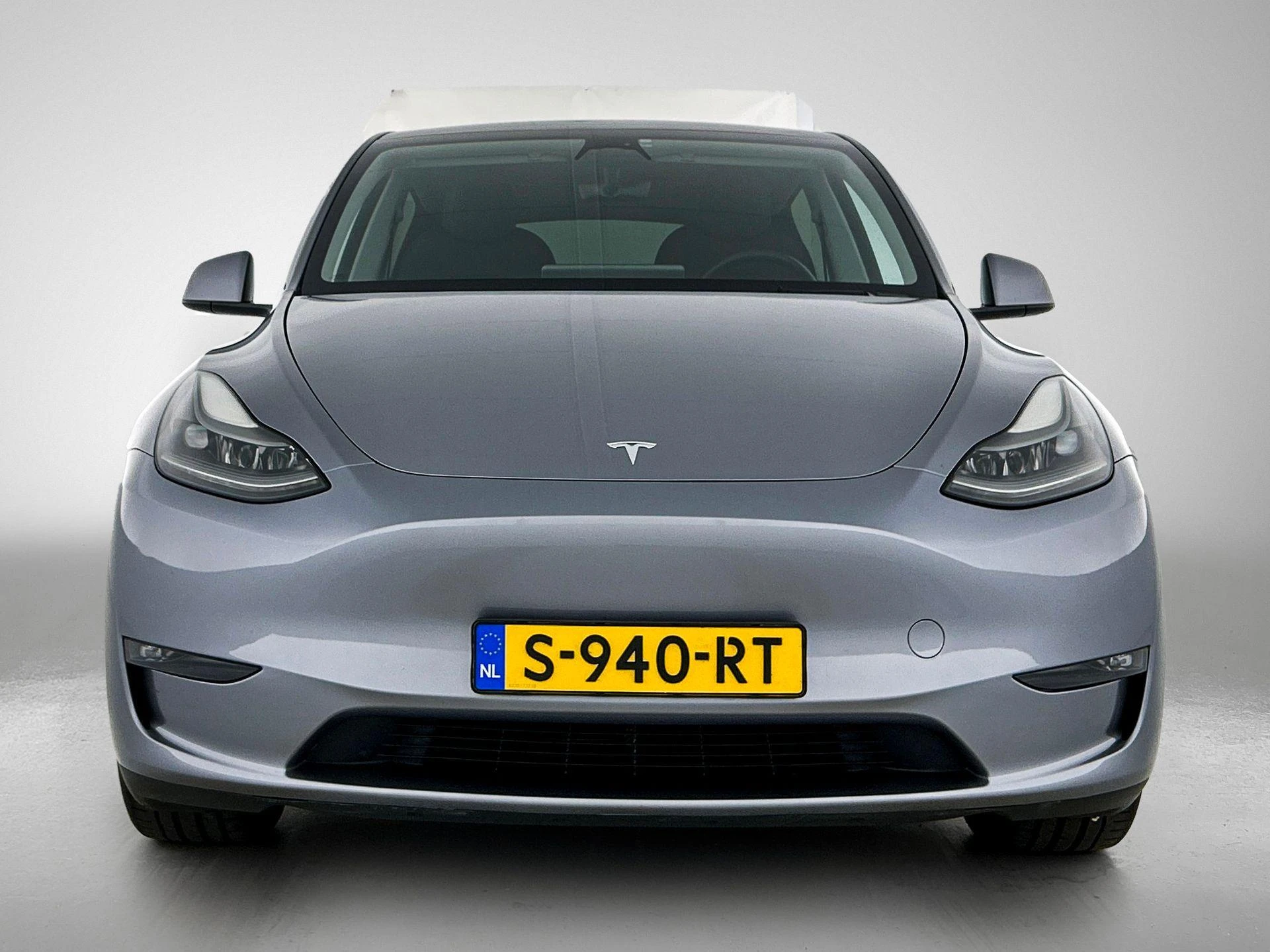 Tesla-Model Y-image-4