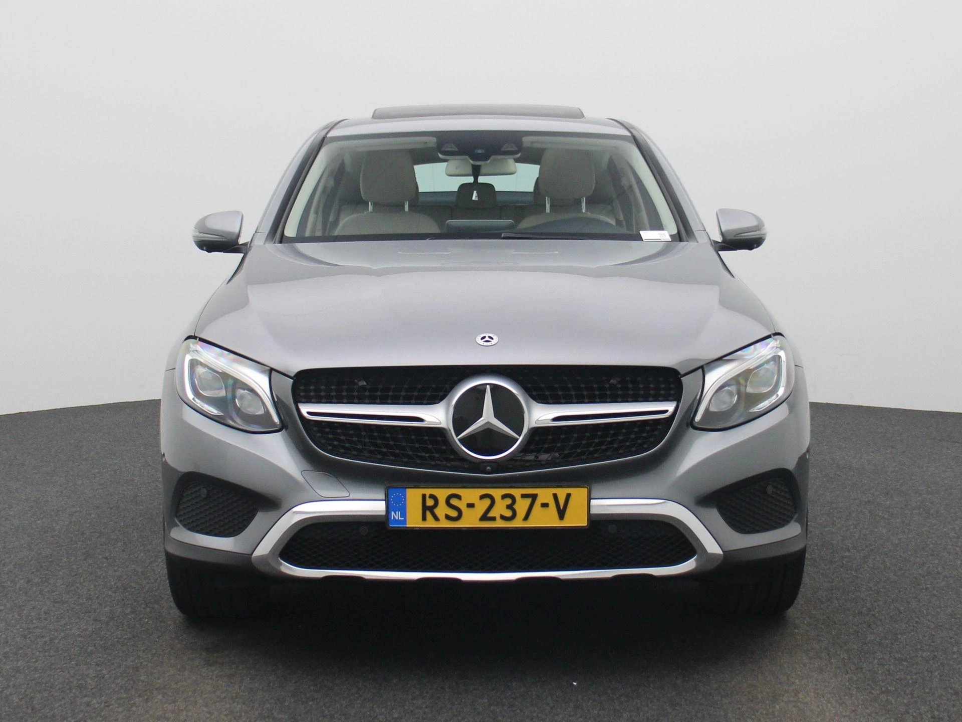 Mercedes-Benz-GLC-image-2