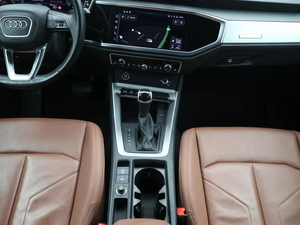 Audi-Q3-image-13