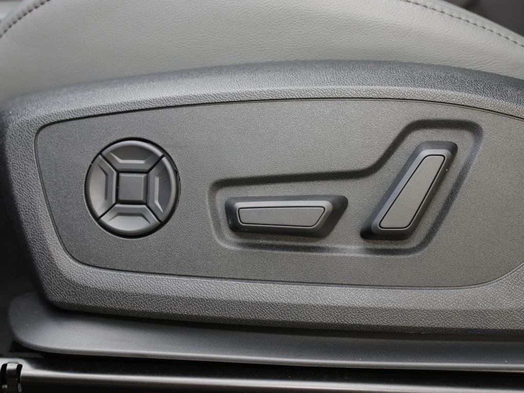 Audi SQ6 e-tron quattro