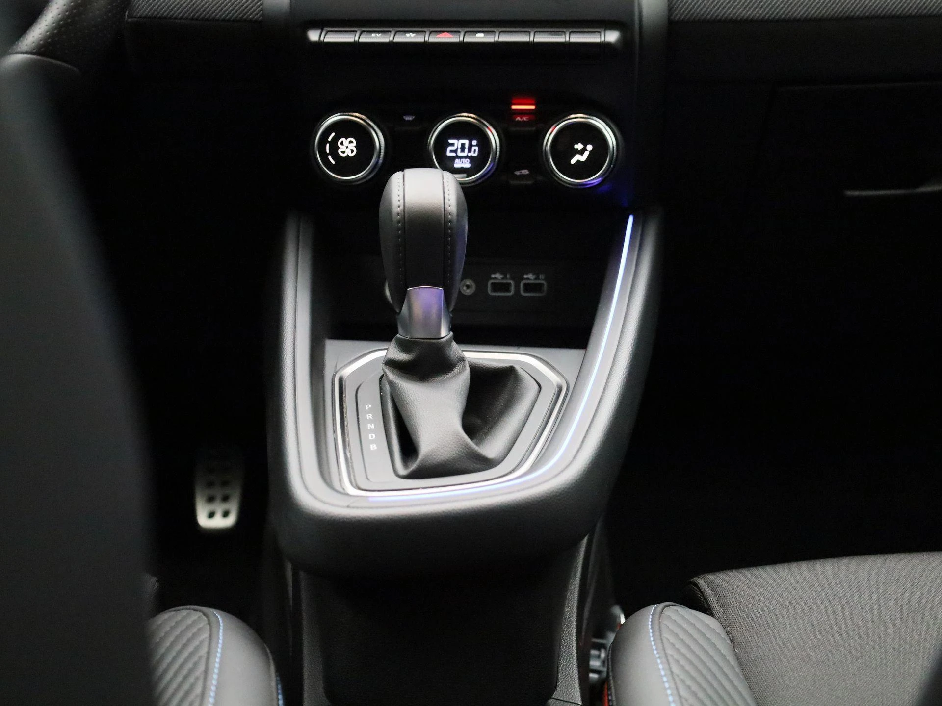 Renault-Clio-image-9