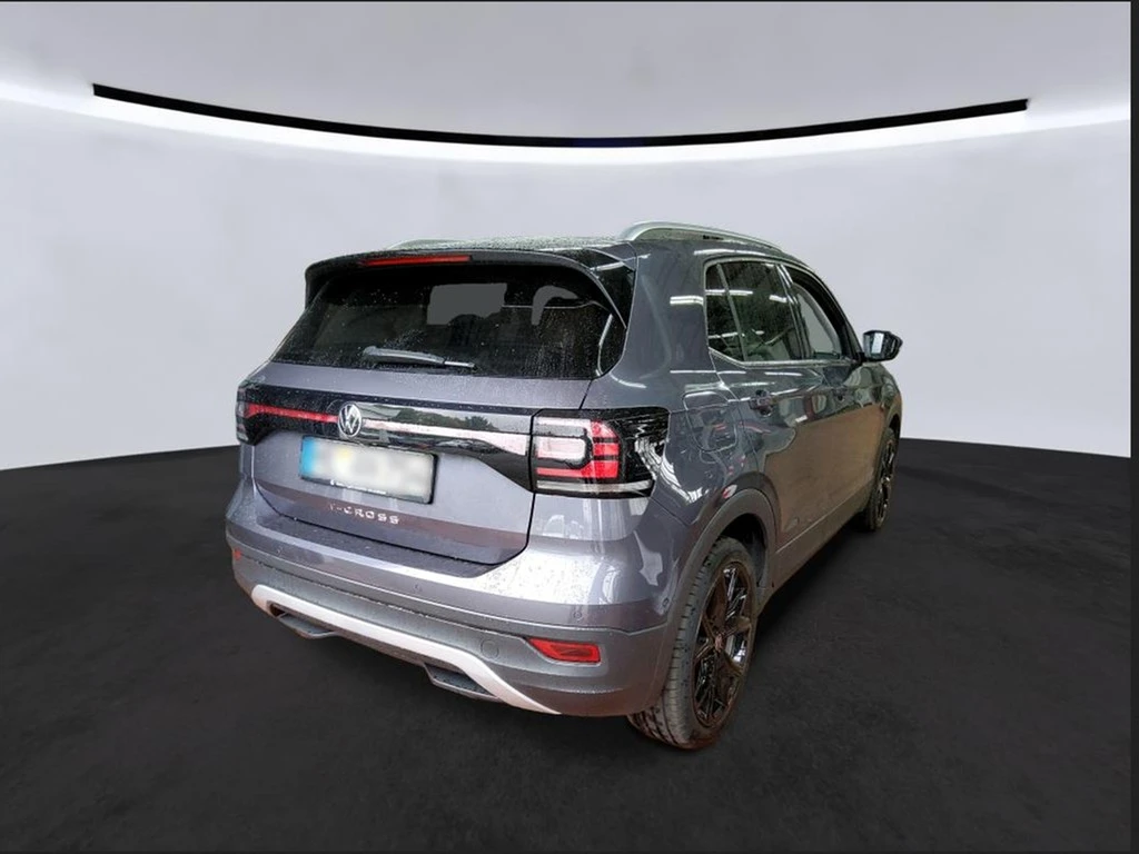 Volkswagen-T-Cross-image-3
