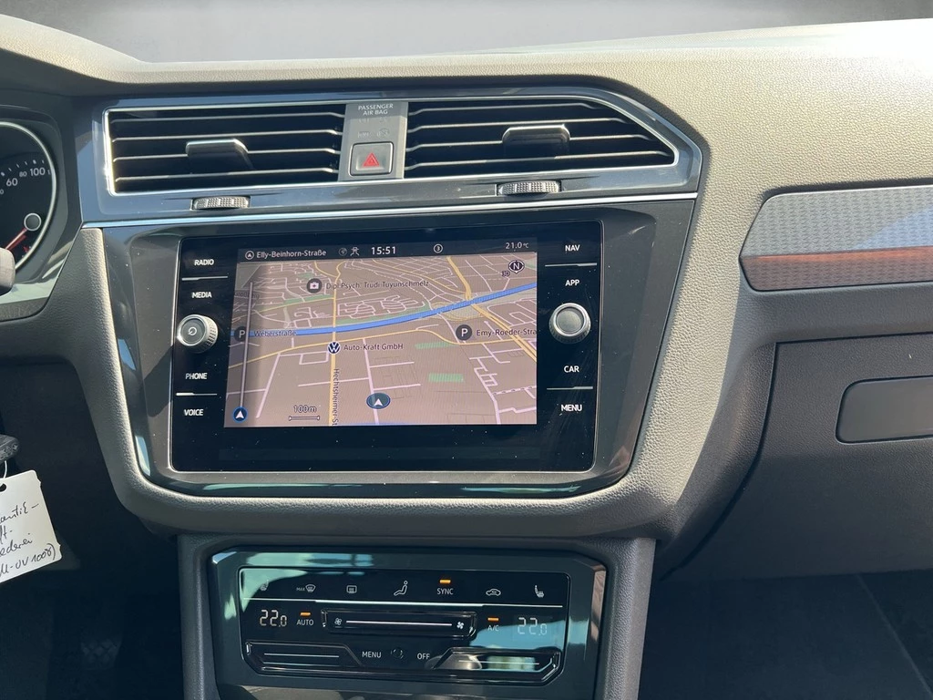 Volkswagen Tiguan 1.5 TSI Life *Navi*APP*Kamera*AHK*