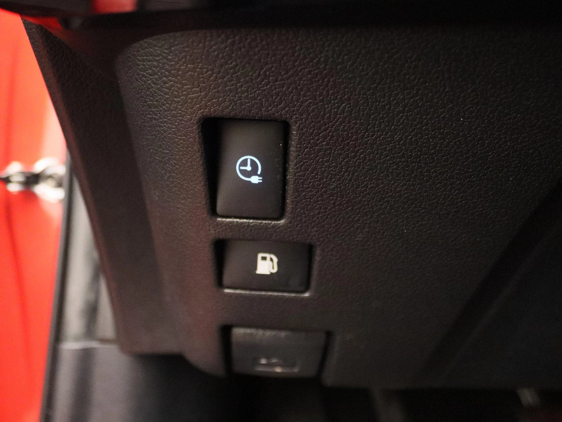 Toyota-Prius-image-20