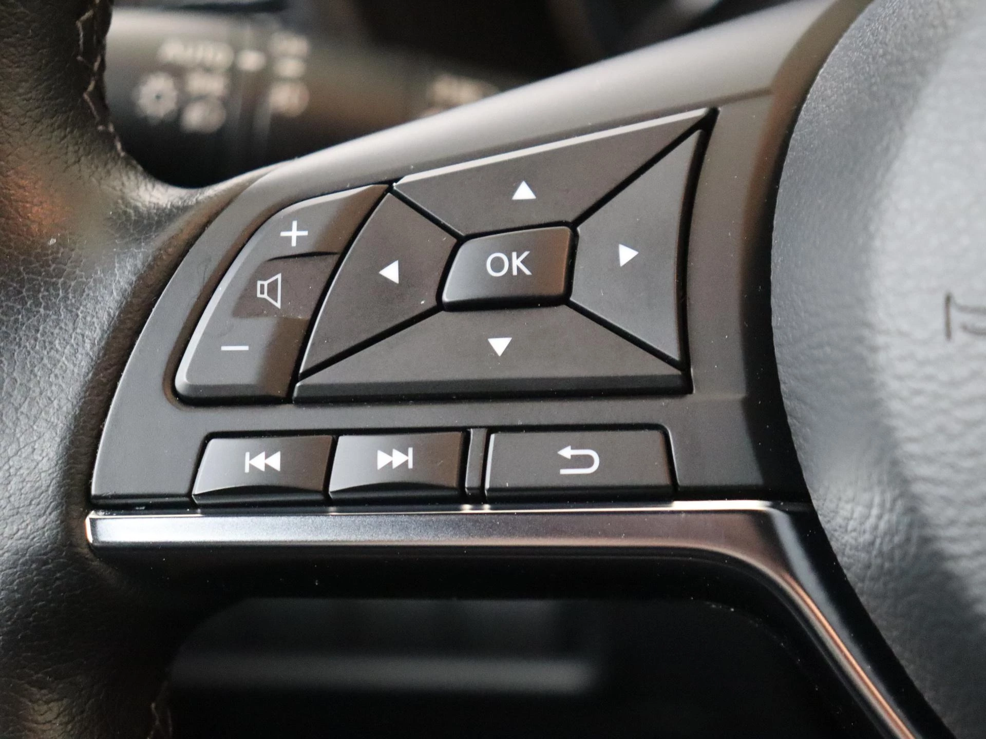 Nissan-Juke-image-16