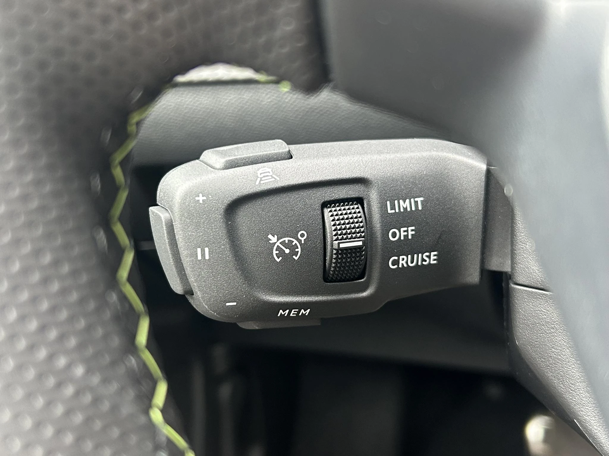 Peugeot-2008-image-20