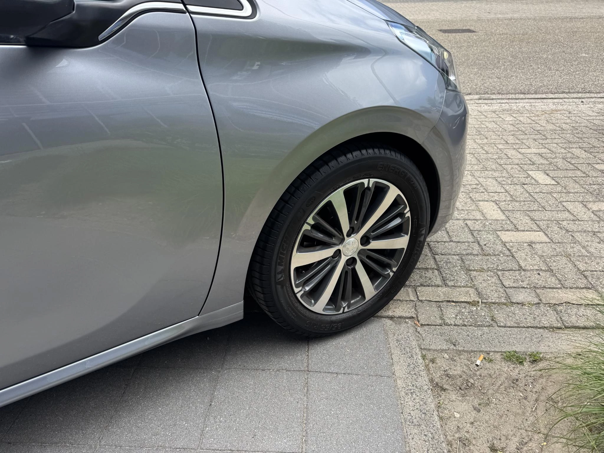 Peugeot-208-image-13